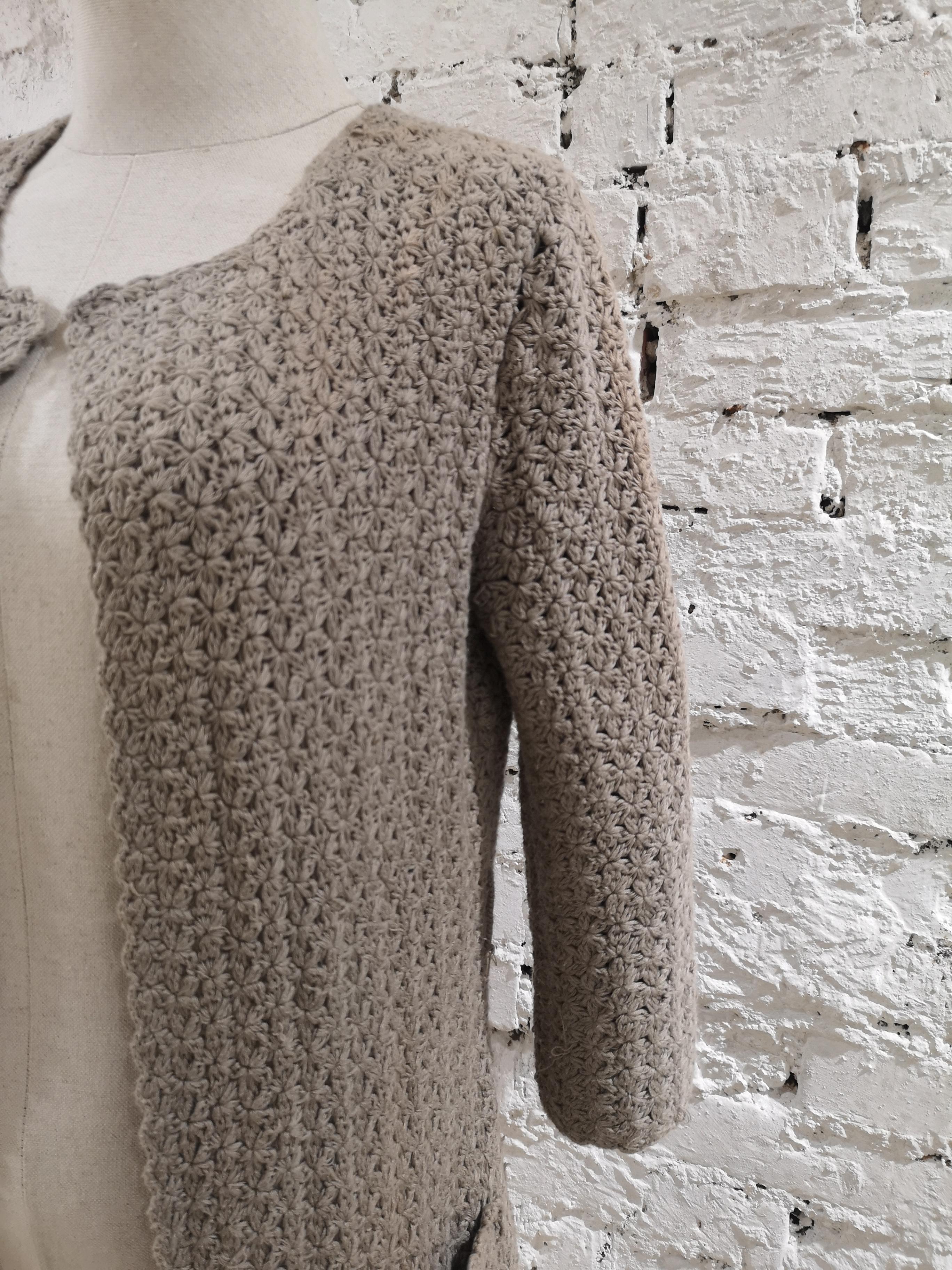 Beigefarbener langer Strickmantel / Pullover aus Baumwolle von P.A.R.O.S.H  im Angebot 6
