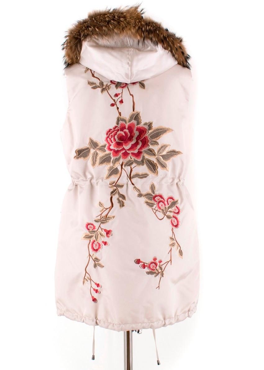 P.A.R.O.S.H. Floral Embroidered Gilet with Fur Trim US 6 In Good Condition In London, GB