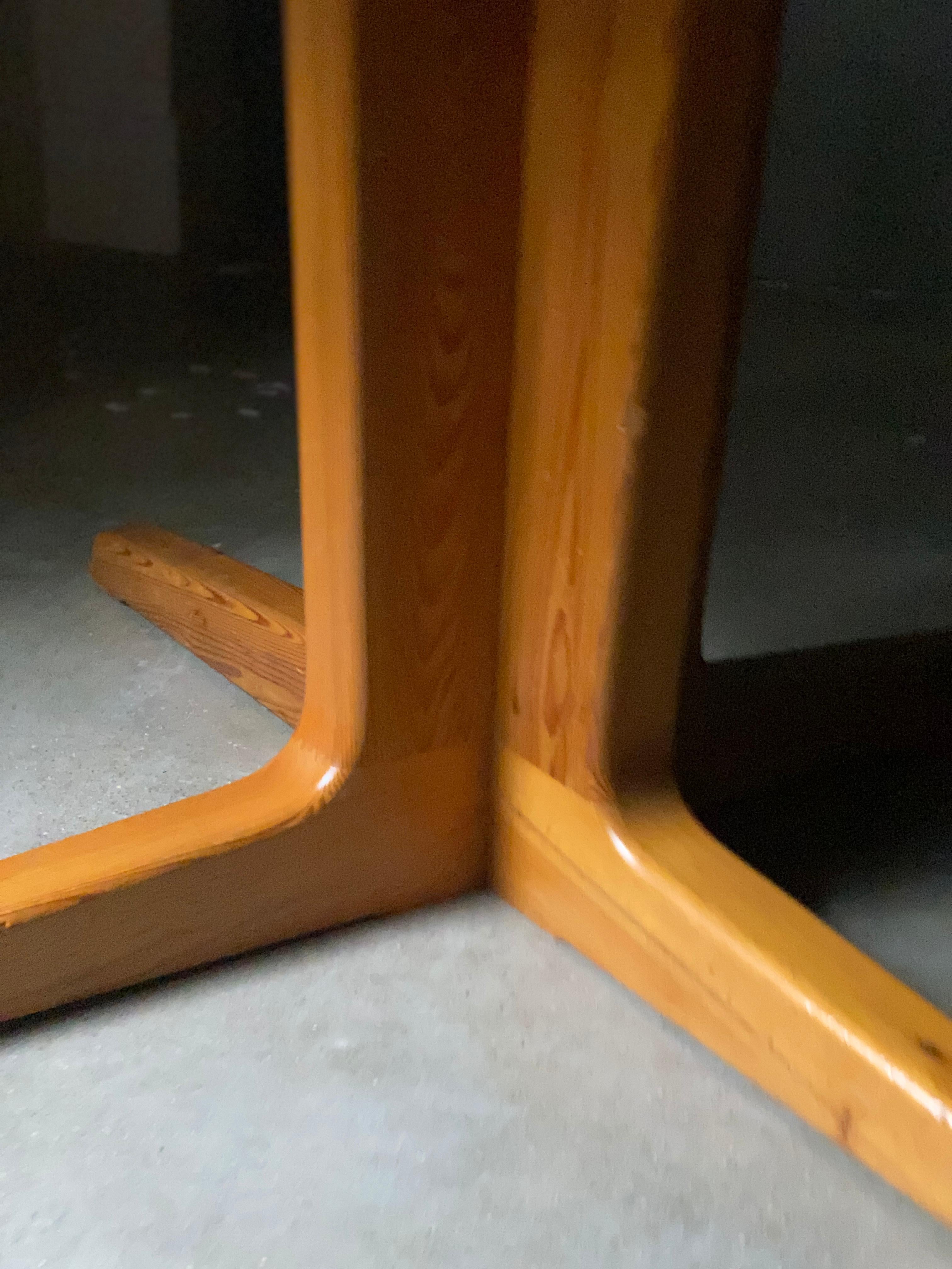 wooden block dining table