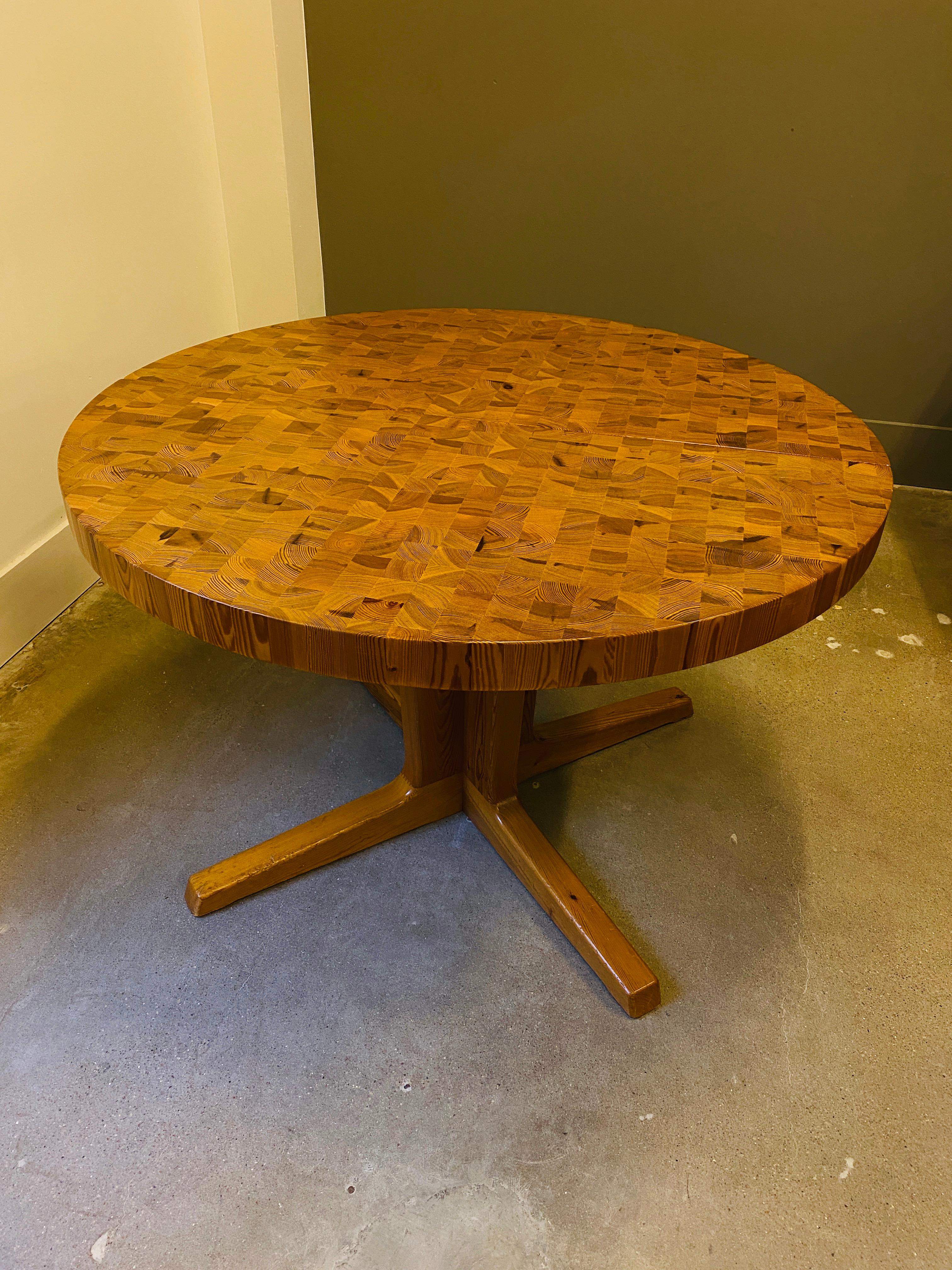 Parquet Wood Block Pine Dining Table, with Leaf, 1970s In Good Condition In Austin, TX