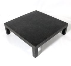 Table basse incrustée en bois de parquet