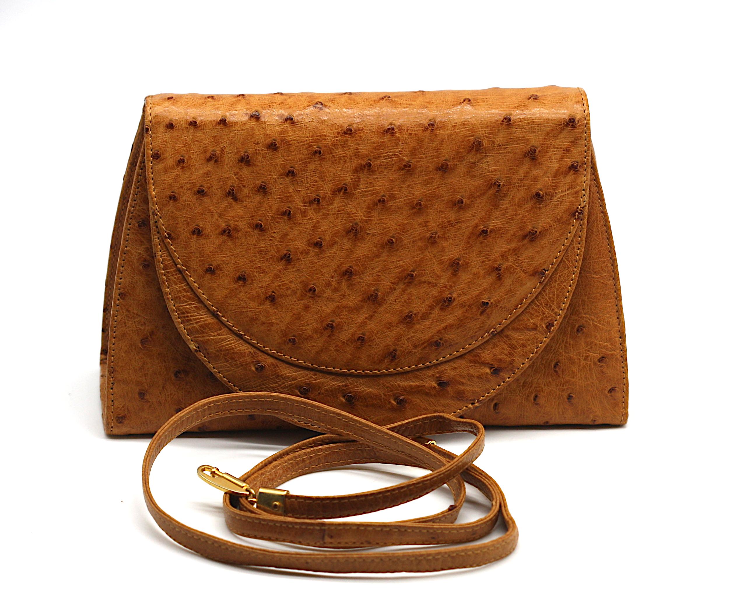 Parri Firenze Hellbraune Straußenhaut Clutch (Braun) im Angebot
