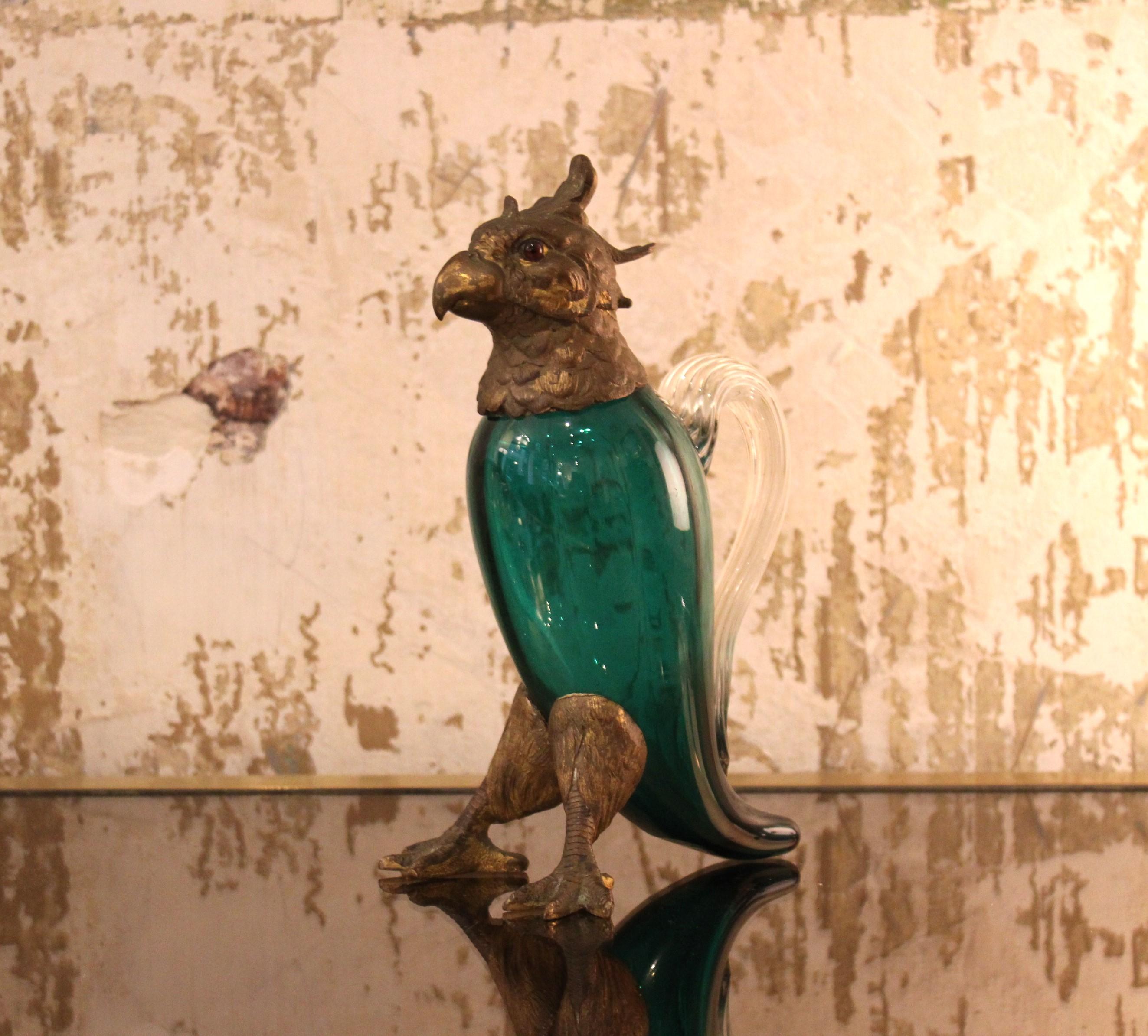 Parrot decanter in the style of Murano from the 60s'
Brass and glass
20th century, France