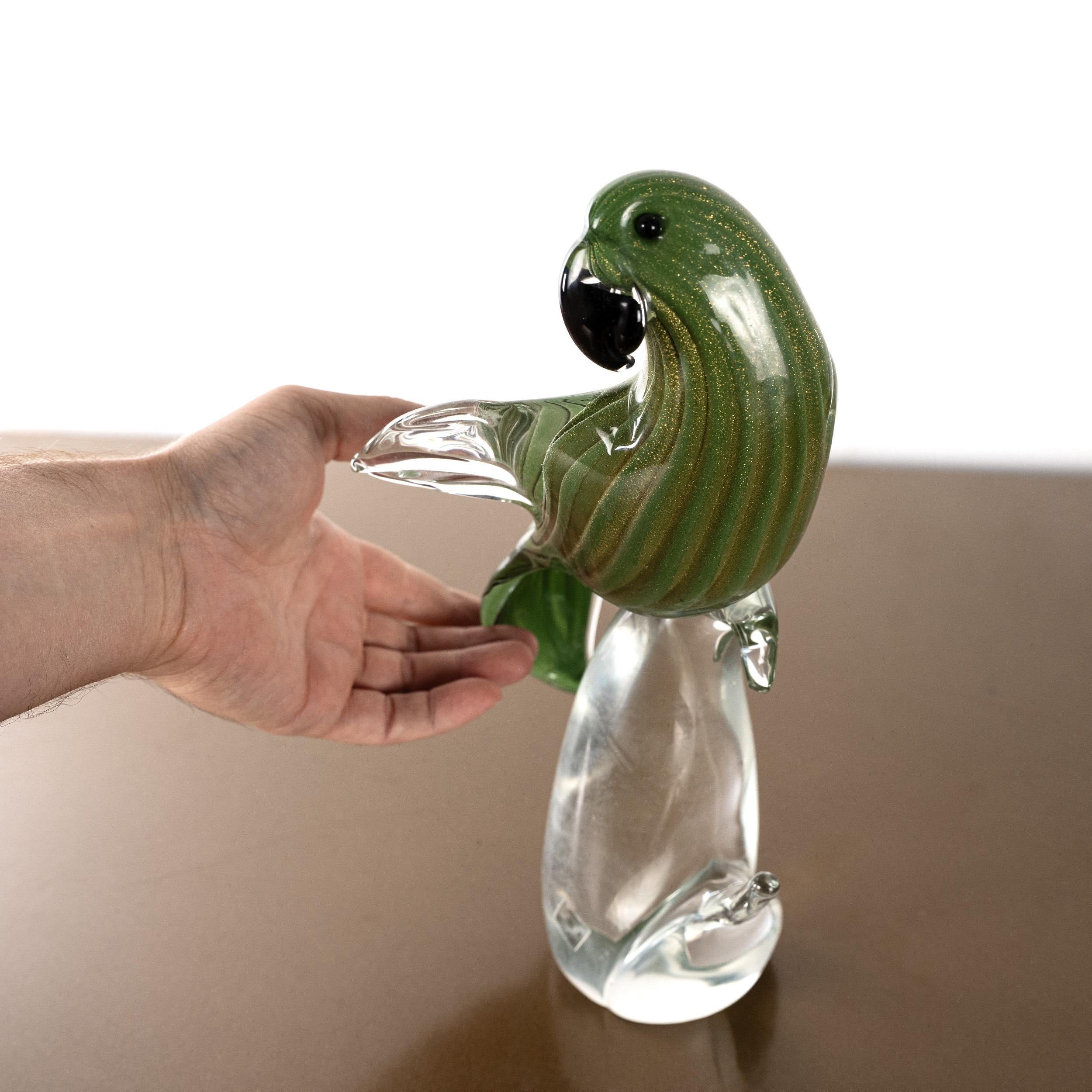 Parrot Sculpture in Green Murano glass with crystal base, Italy in stock For Sale 1