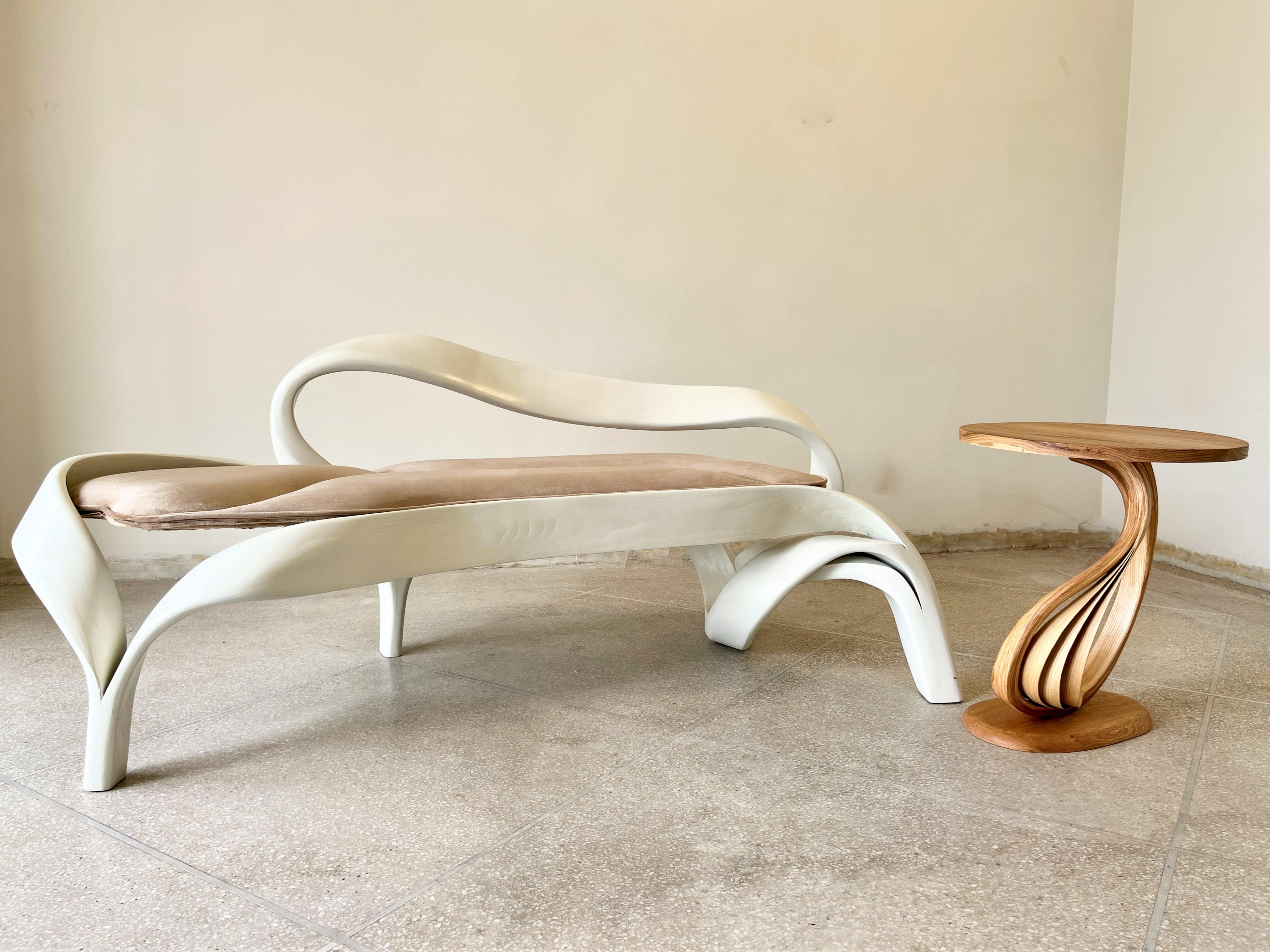 Tables Pars, par Raka Studio, tables d'appoint minimalistes en vente 2