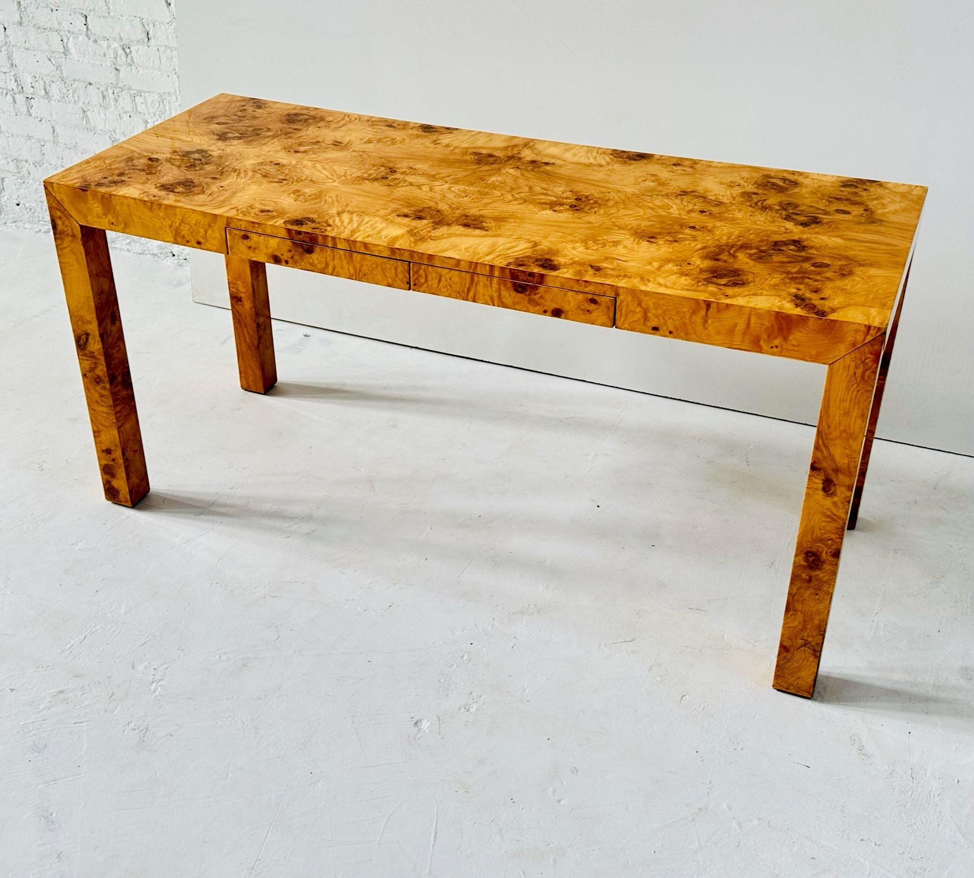 Parsons Burl Wood Desk, 1960 In Good Condition For Sale In Chicago, IL