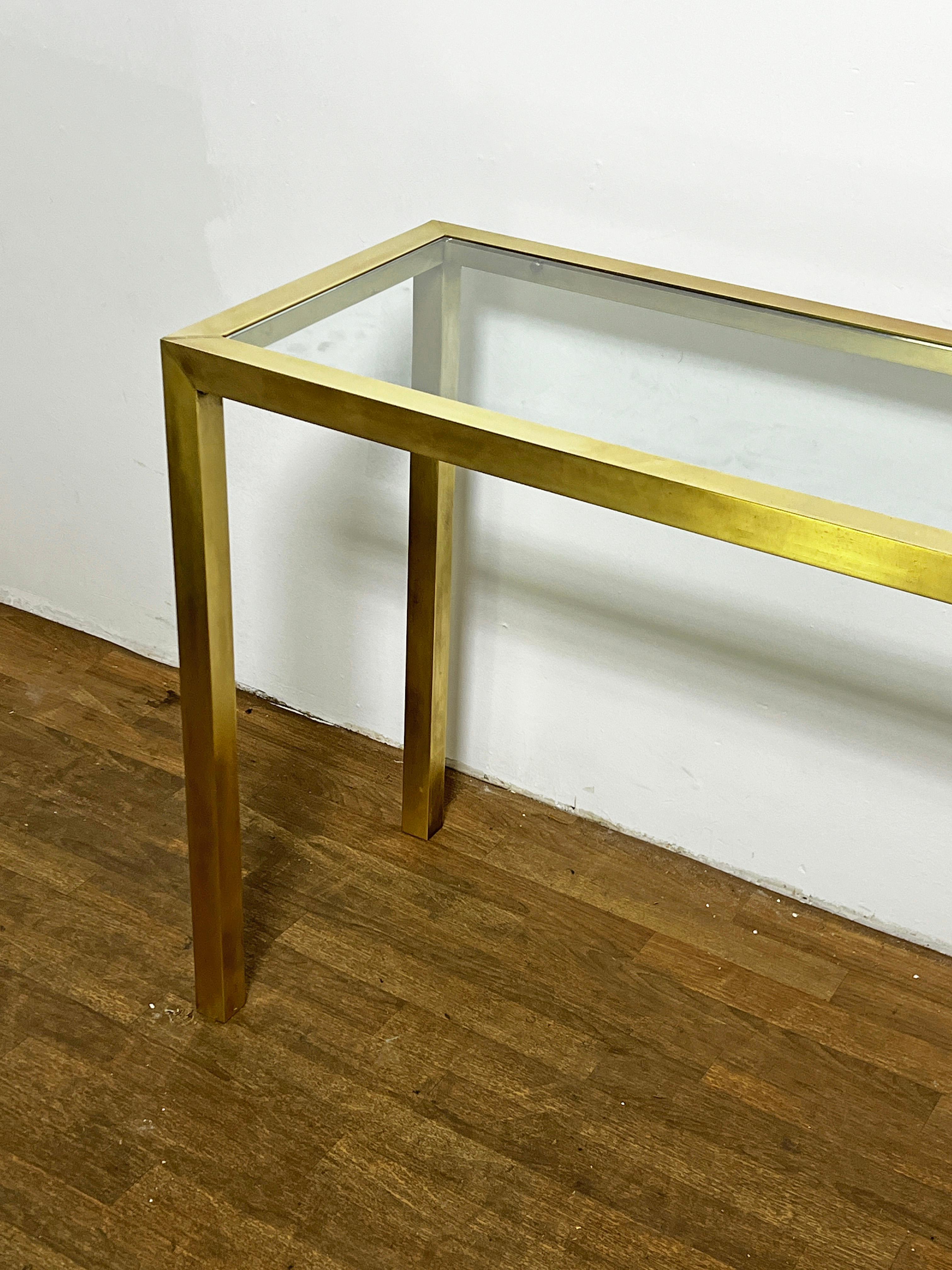 Parsons Style Brass Console Table Attributed to Directional Circa 1970s For Sale 2