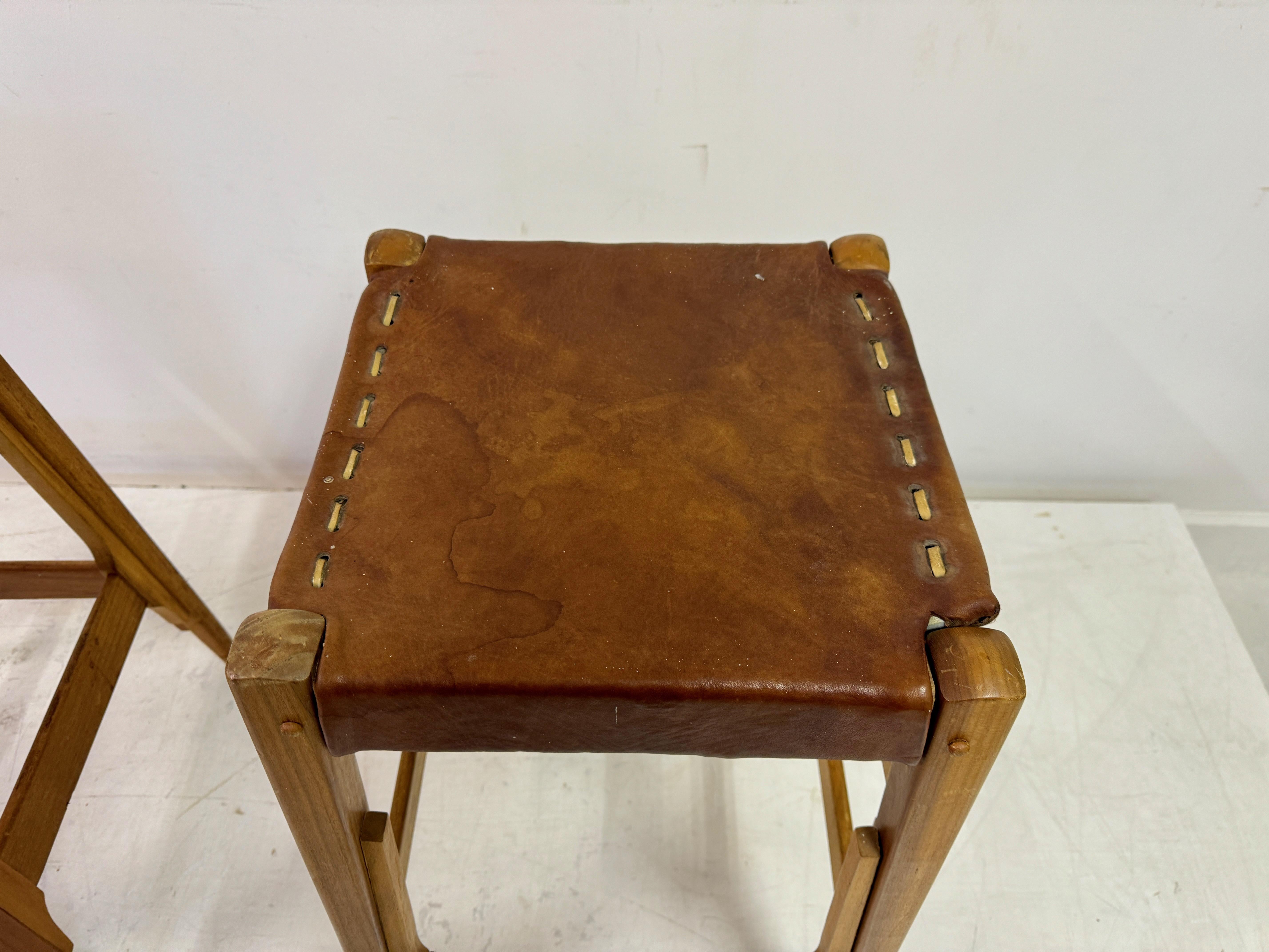 Part of Mid-Century Wood High Stools by Werner Biermann for Arte Sano In Good Condition For Sale In London, London