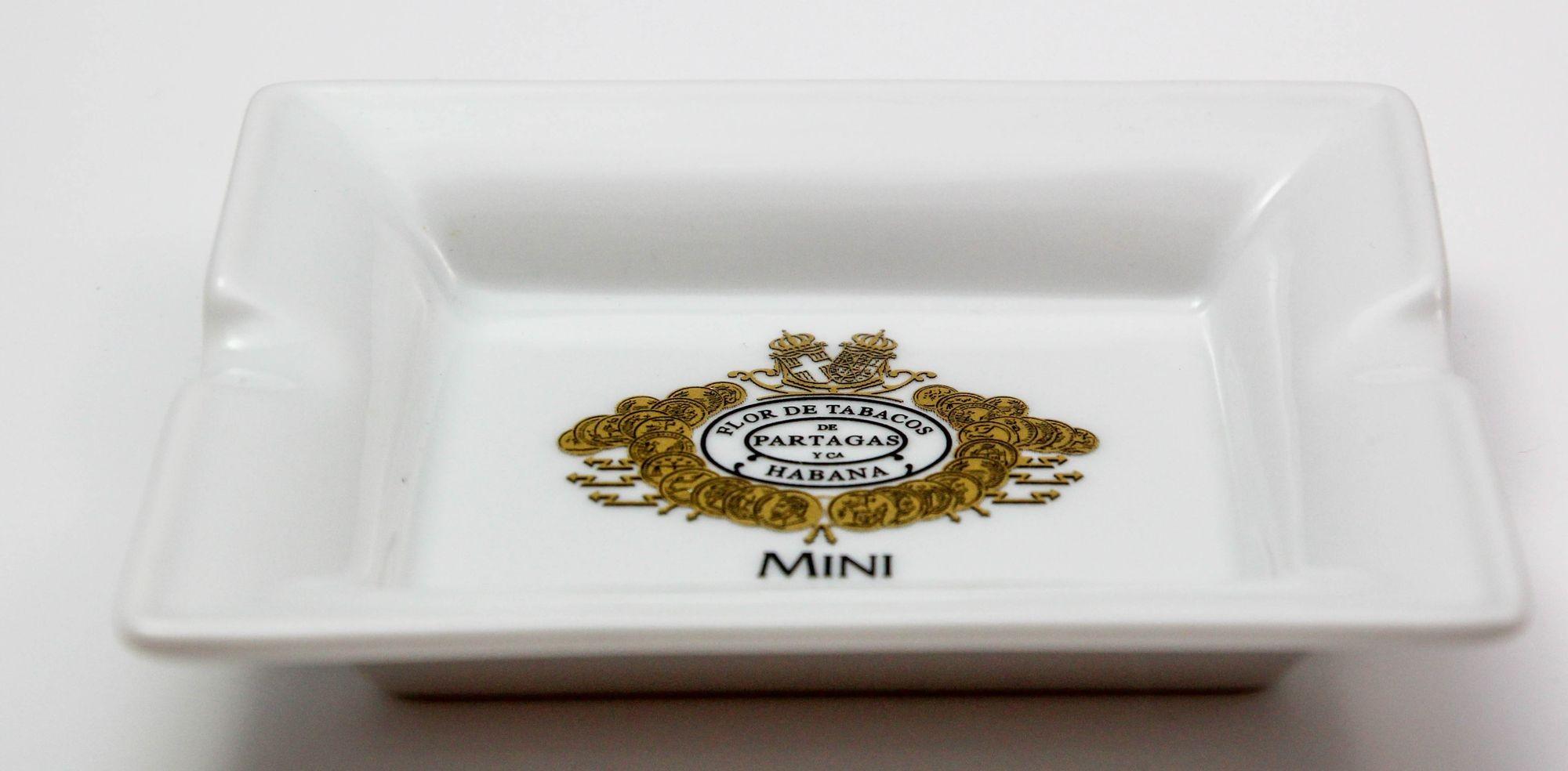 20th Century Partagás Porcelain Cigar Ashtray Dish Collectible 1960s For Sale