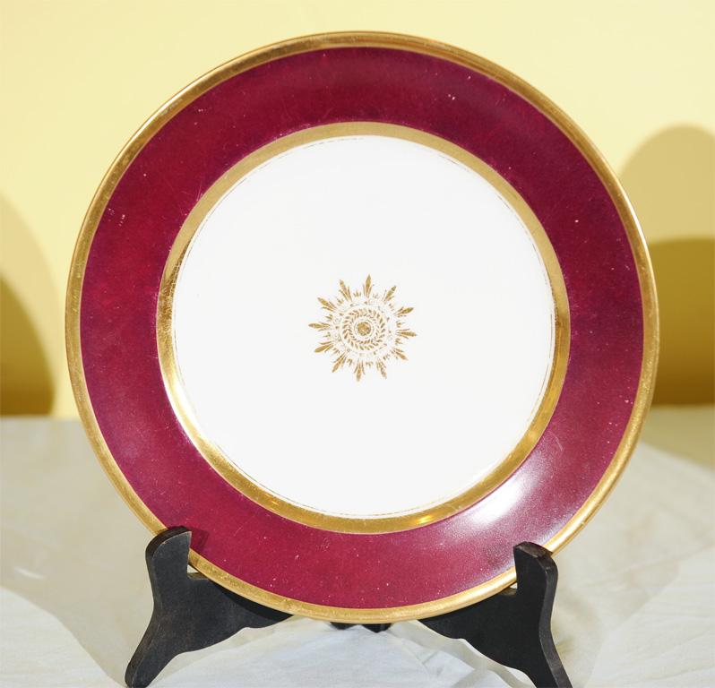 Servizio da tavola parziale Old Paris, 38 pezzi, Francia,  Circa:1817 In condizioni buone in vendita a Alexandria, VA