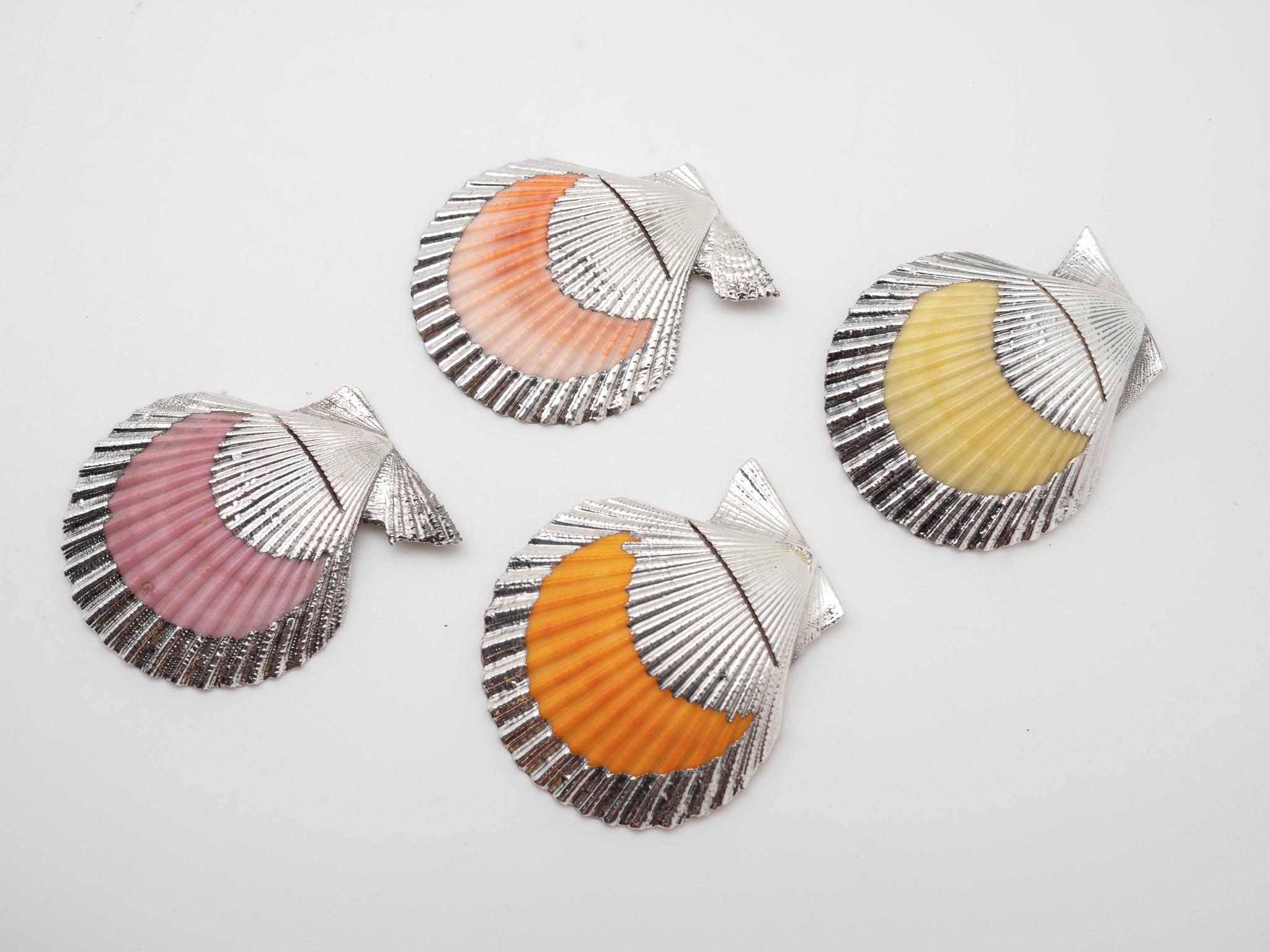 Set of 4 place card holder cockle shell partially silvered in apricot, lemon, purple, and orange colors, 2