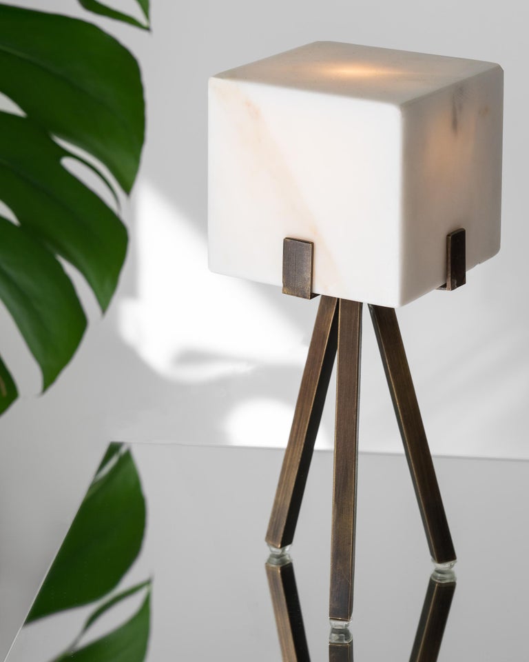 Particle Table Lamp by on.entropy, in Seamless White Marble and Bronze In New Condition For Sale In Athens, GR
