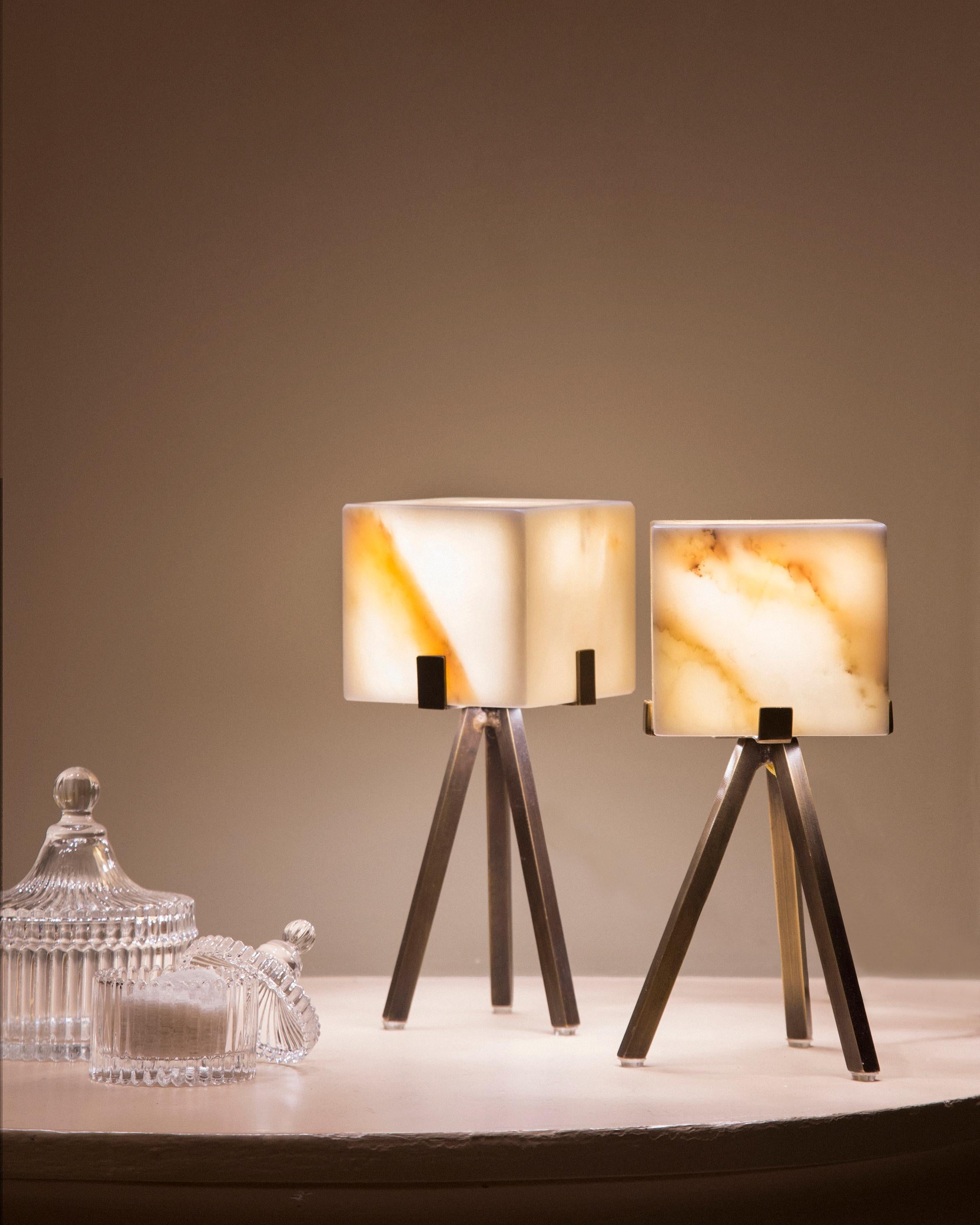 Particle Table Lamp by on.entropy, in Seamless White Marble and Bronze In New Condition For Sale In Athens, GR