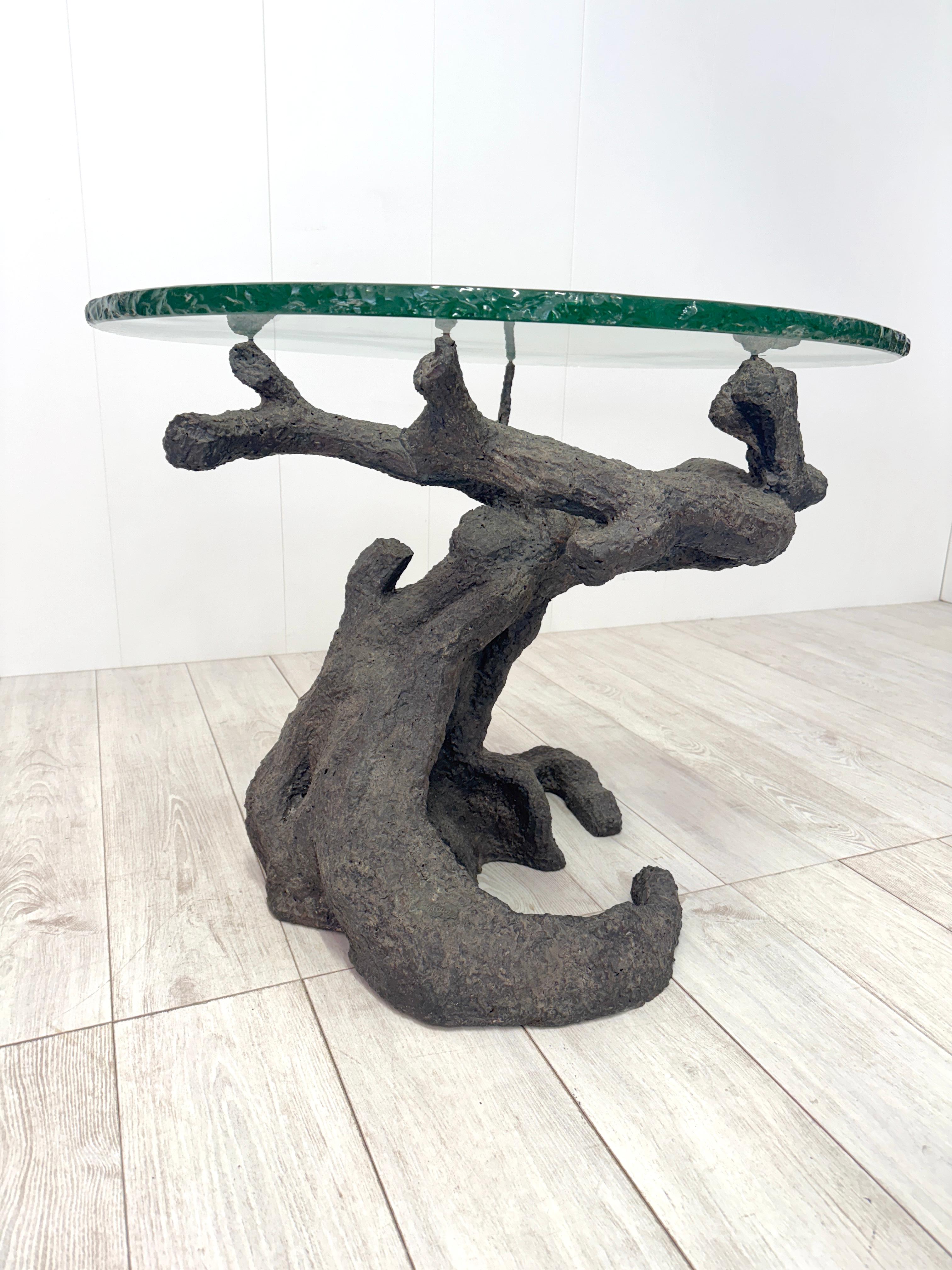 Besonderer baumförmiger Tisch aus Bronze, italienisches Erzeugnis, 1970er Jahre im Angebot 1