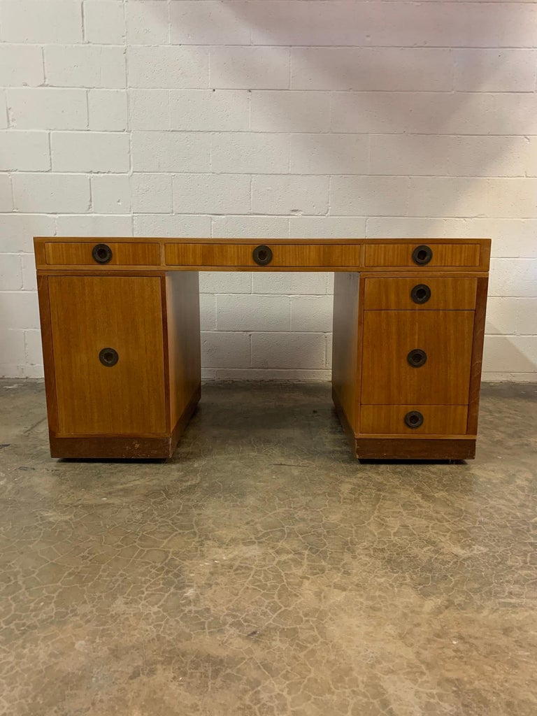 Partners Desk by Edward Wormley for Dunbar In Good Condition For Sale In Dallas, TX