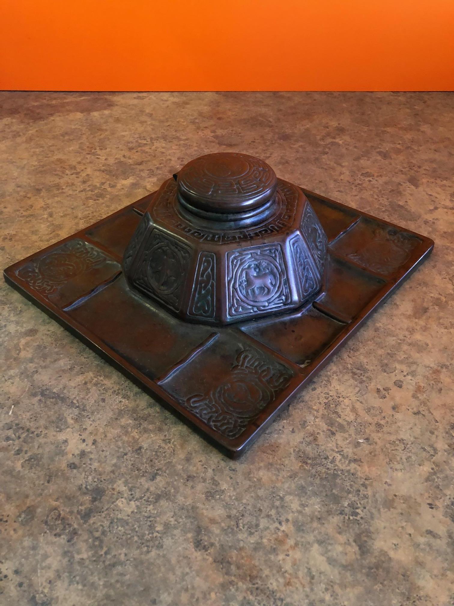 Fabulous bronze partners inkwell in the 