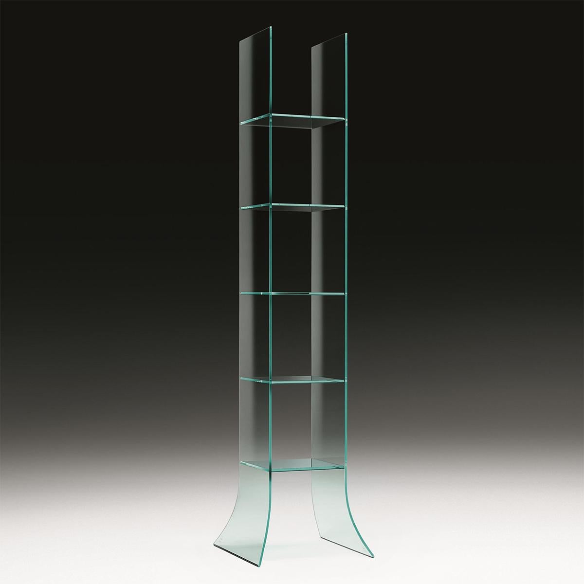 Bookcase parts glass all in curved glass, 10mm thickness,
with 5 bevelled and welded glass shelves, 10mm thickness.
  