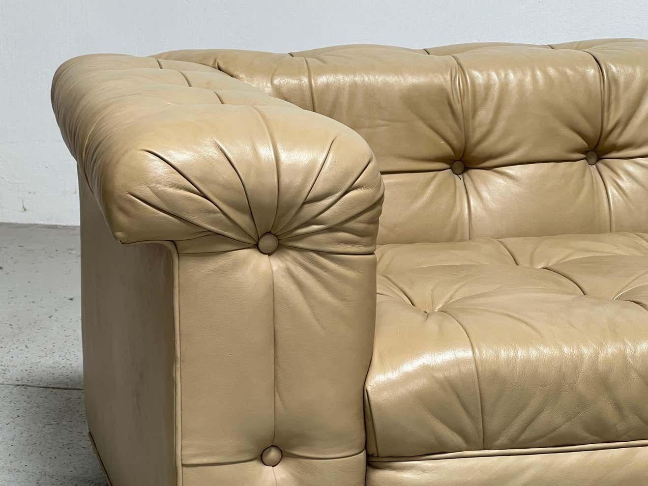 Party-Sofa von Edward Wormley für Dunbar aus Original-Leder  im Angebot 7