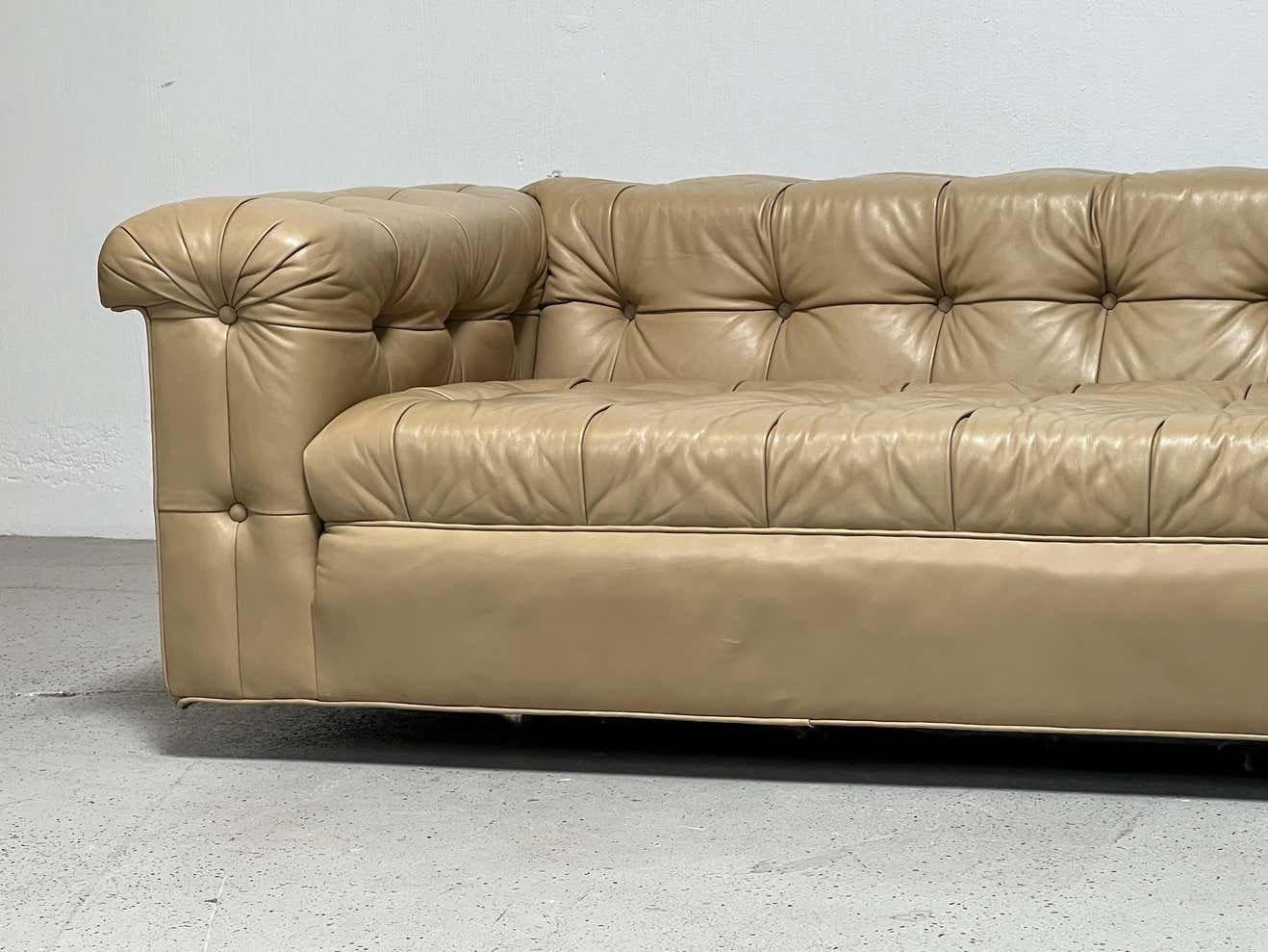 Party Sofa by Edward Wormley for Dunbar in Original Leather  For Sale 3