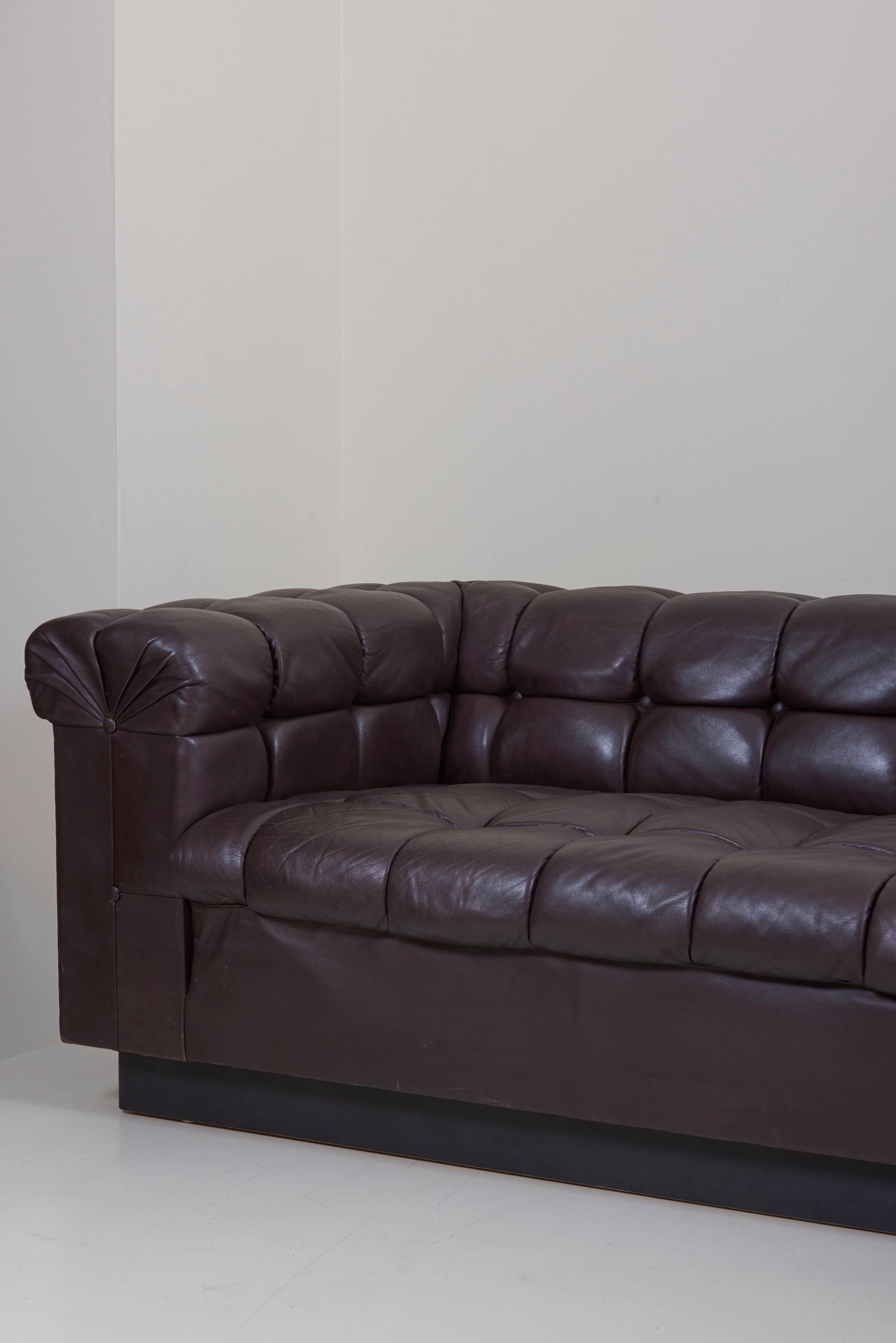 Mid-Century Modern Party Sofa Model 5407 in Dark Brown Leather by Edward Wormley for Dunbar