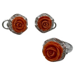 Parure Earrings and Ring in 18 Kt White Gold, Coral and Brilliant Cut Diamonds