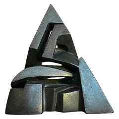Parvine Curie (1936-, Francia) : "Guizeh II" , Escultura en cerámica c. 1980