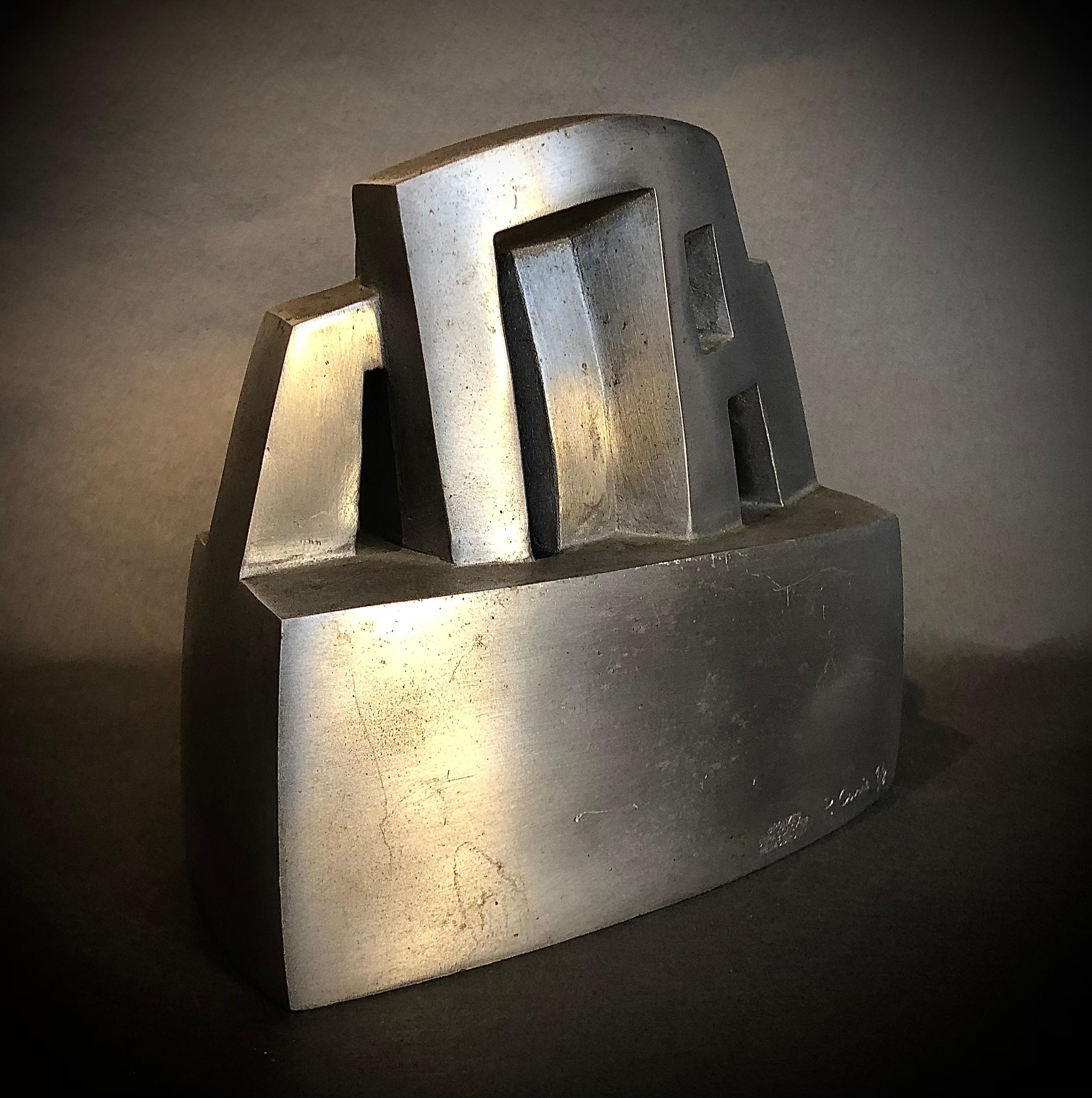 Parvine Curie (1936-, France) : sculpture originale aluminium numéroté 1/8 ex. 2