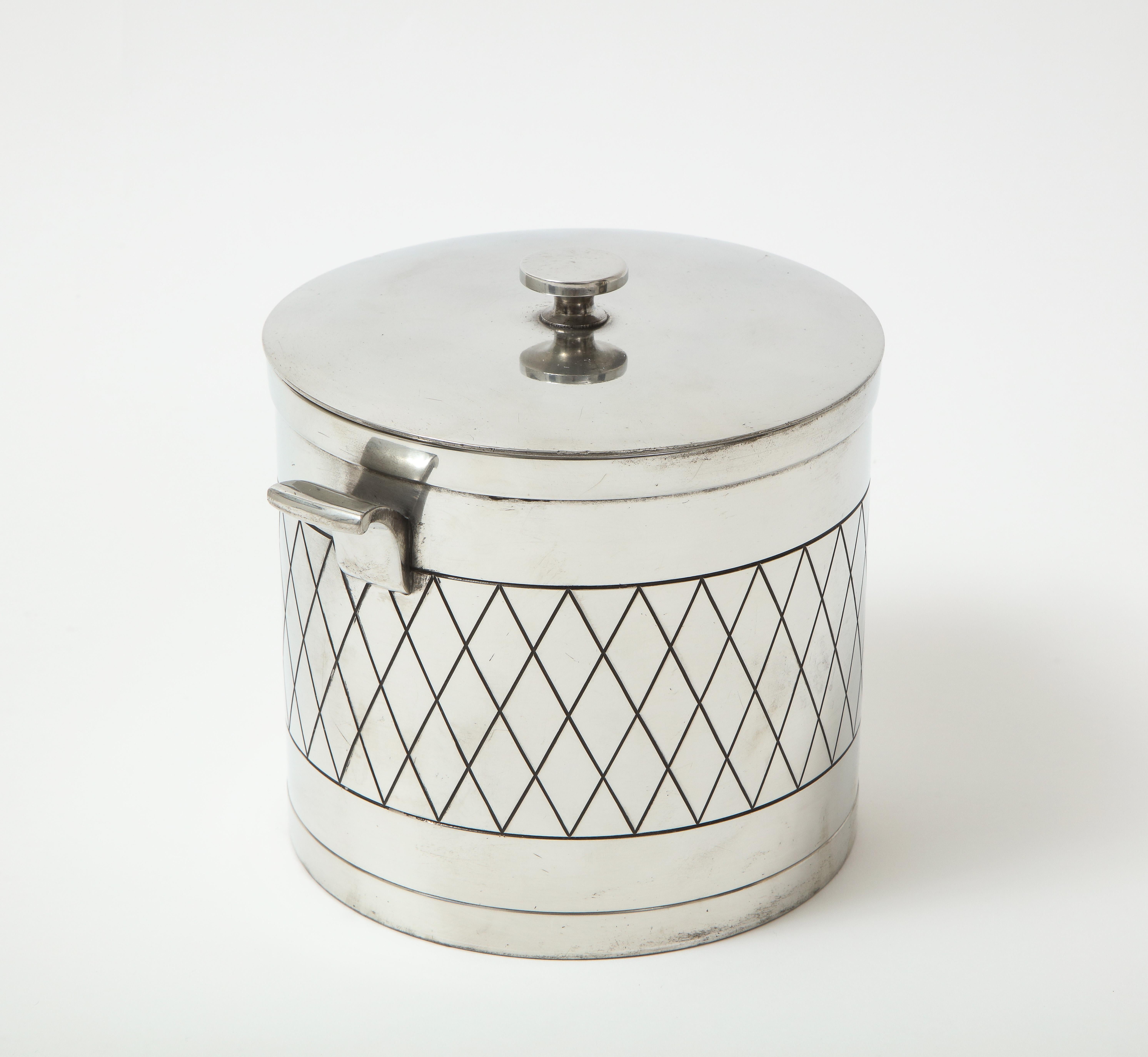 Mid-Century Modern Parzinger Style Mid Century Ice Bucket For Sale