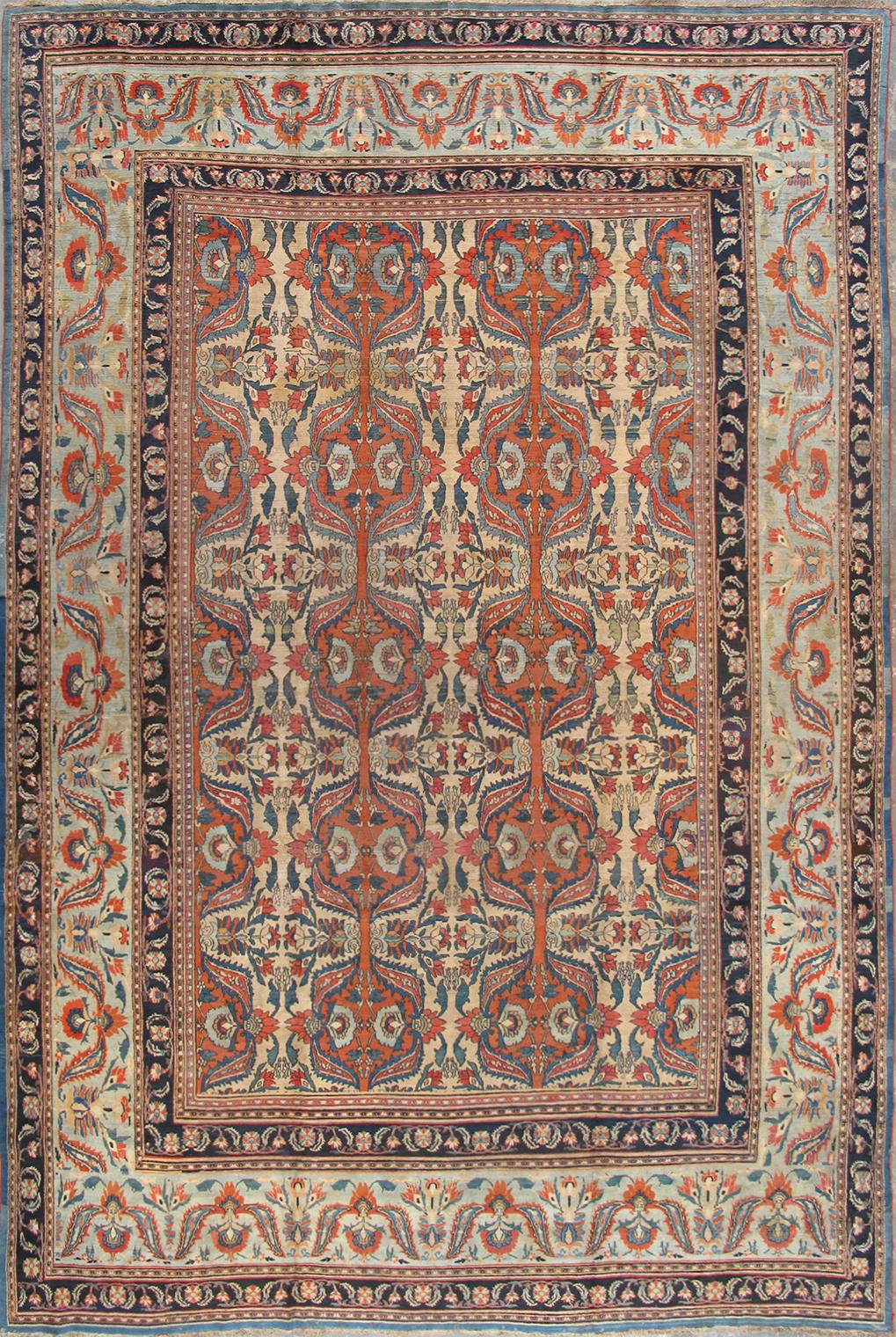 Antike handgeknüpfte Teppiche aus Aserbaidschan sind einzigartige volkstümliche Artefakte, die Elemente reicher historischer Kulturen zeigen. Diese Teppiche bringen traditionelle Raffinesse in Ihr Zuhause. Diese Teppiche bestehen aus 100 %