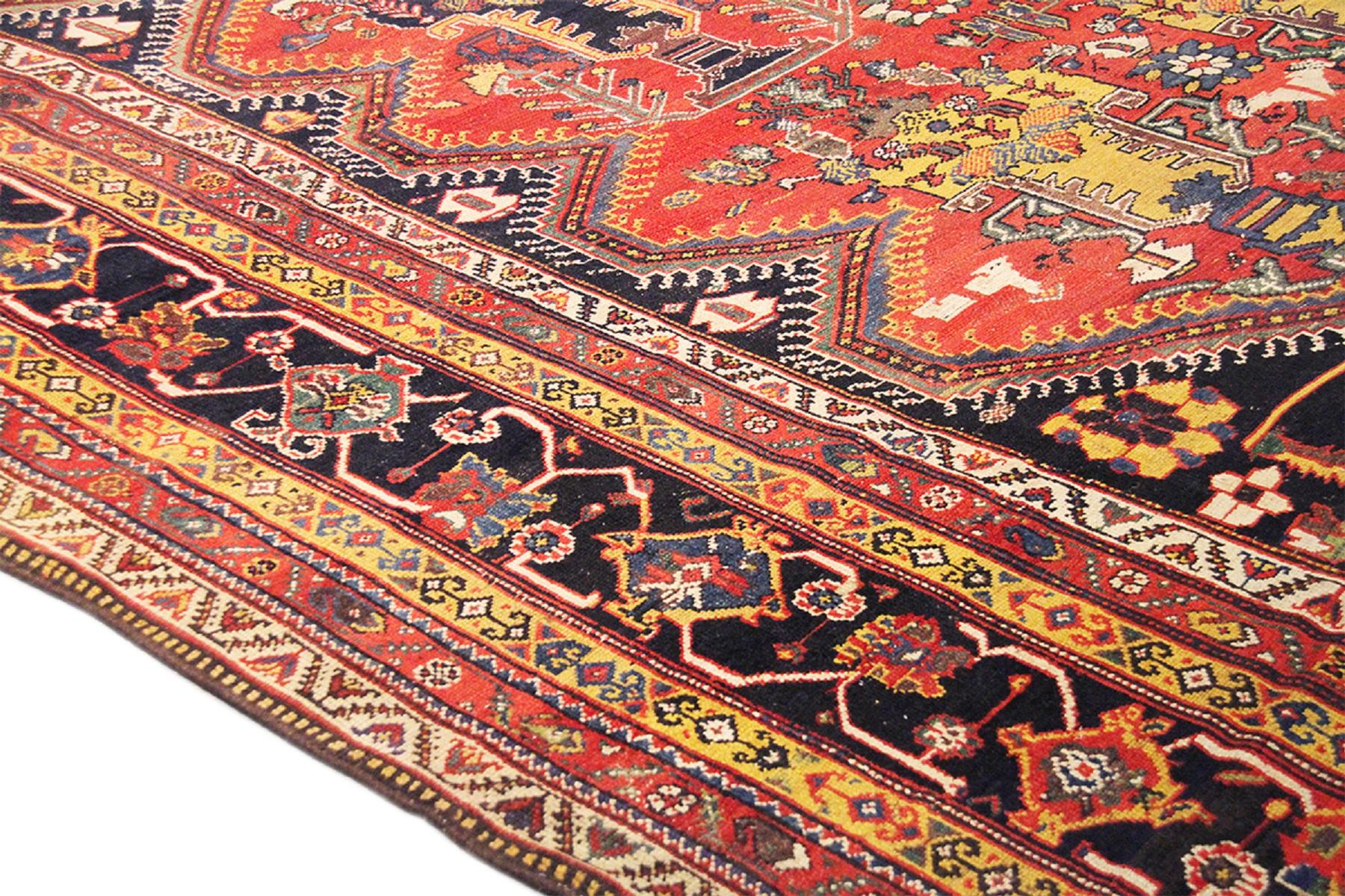 Pasargad Home Antique Persian Bakhtiari rug 13 ft 8 in x 22 ft 2 in In Excellent Condition For Sale In Port Washington, NY