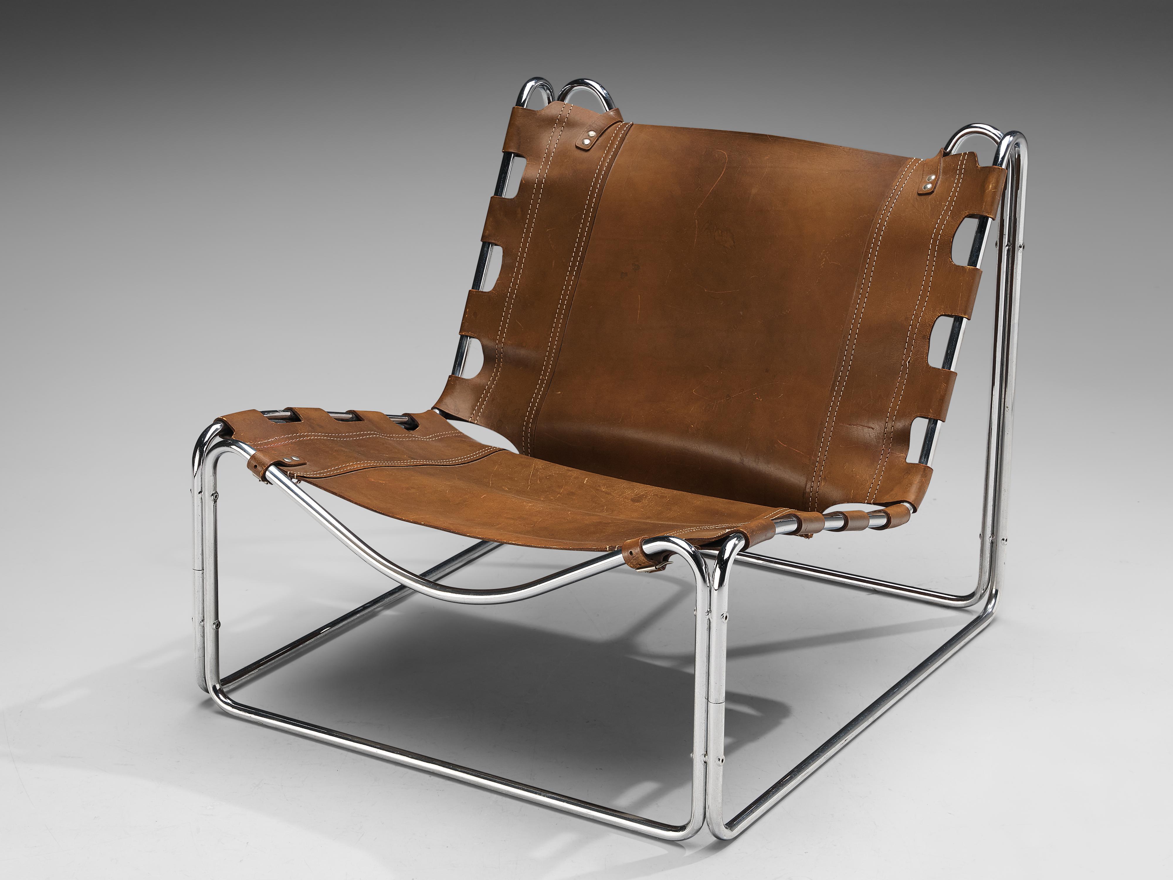 Pascal Mourgue for Steiner, lounge chair model ‘ Fabio’, leather, steel, France, 1960s

Wonderful design piece of Pascal Mourgue from 1960s. Mourgue created a comfortable lounge chair that bears multiple visual features. Four separate elements of