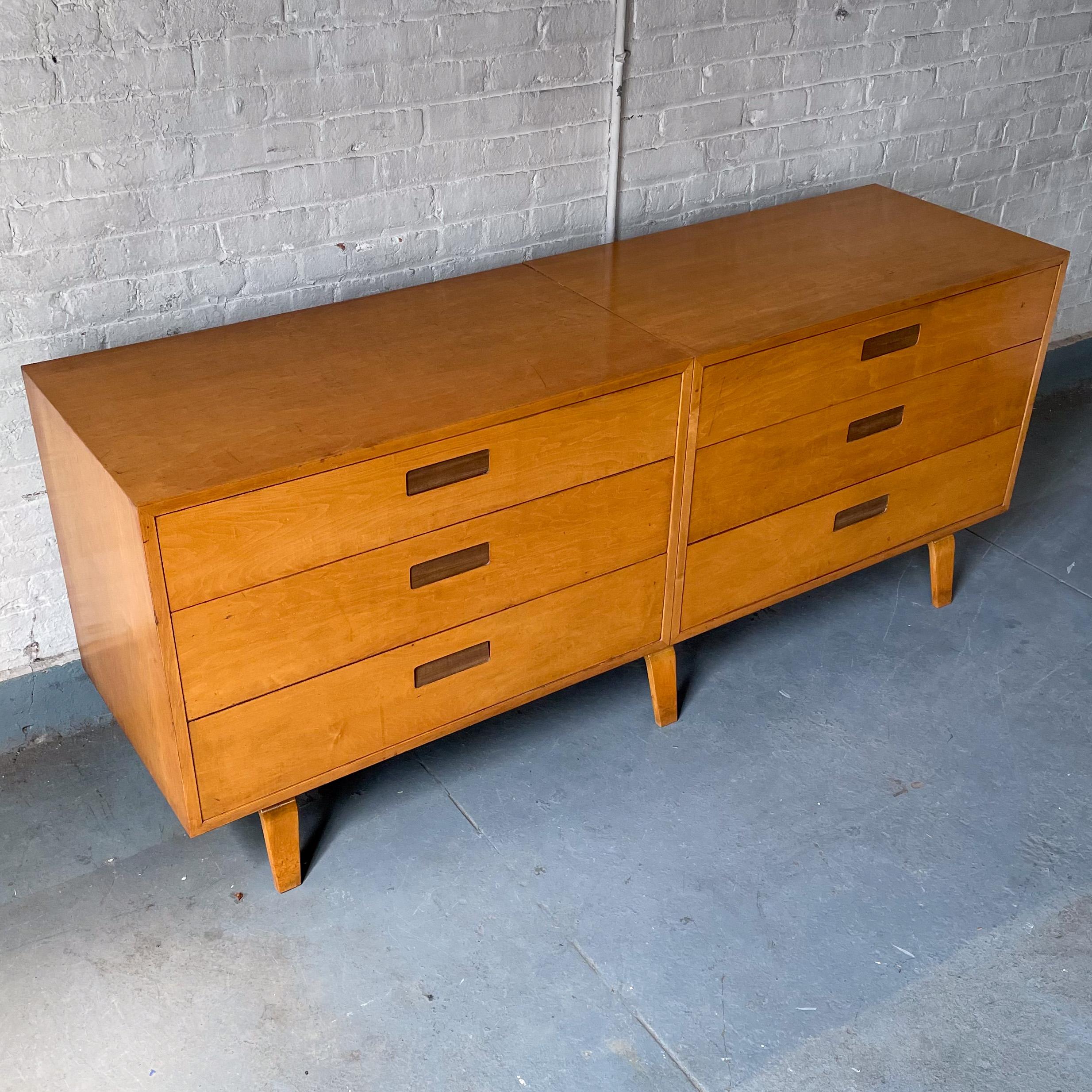 Mid-20th Century Pascoe Industries Double Chest of Drawers For Sale