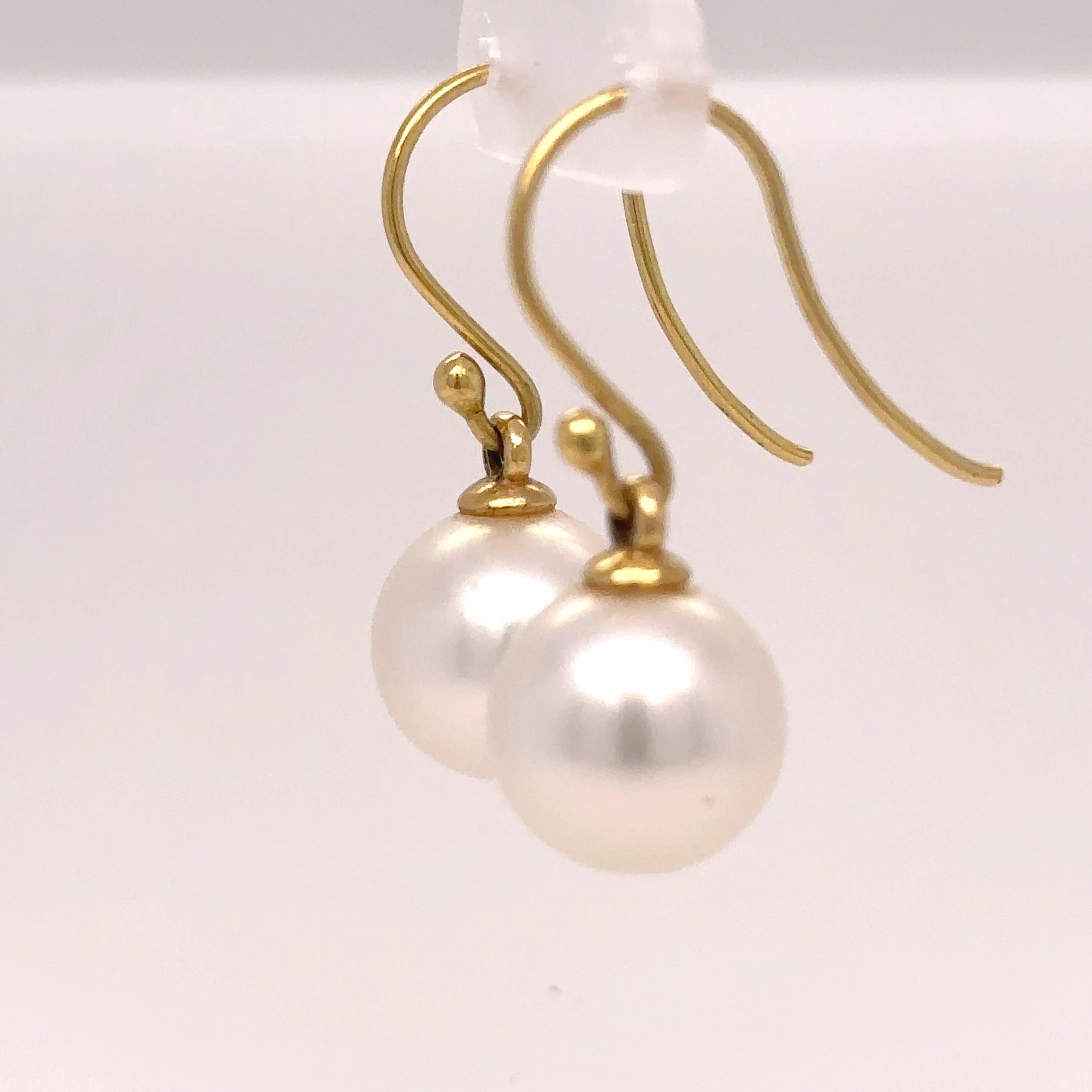 Paspaley 18ct Yellow Gold Shepherd Hook Earrings 6.34g In Excellent Condition In SYDNEY, NSW