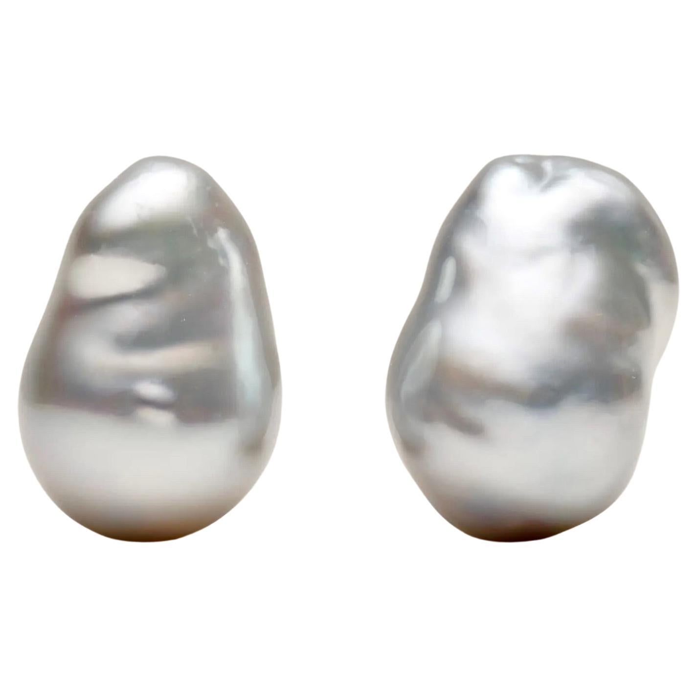 APC Baroque Pair South Sea Pearl from Australia For Sale