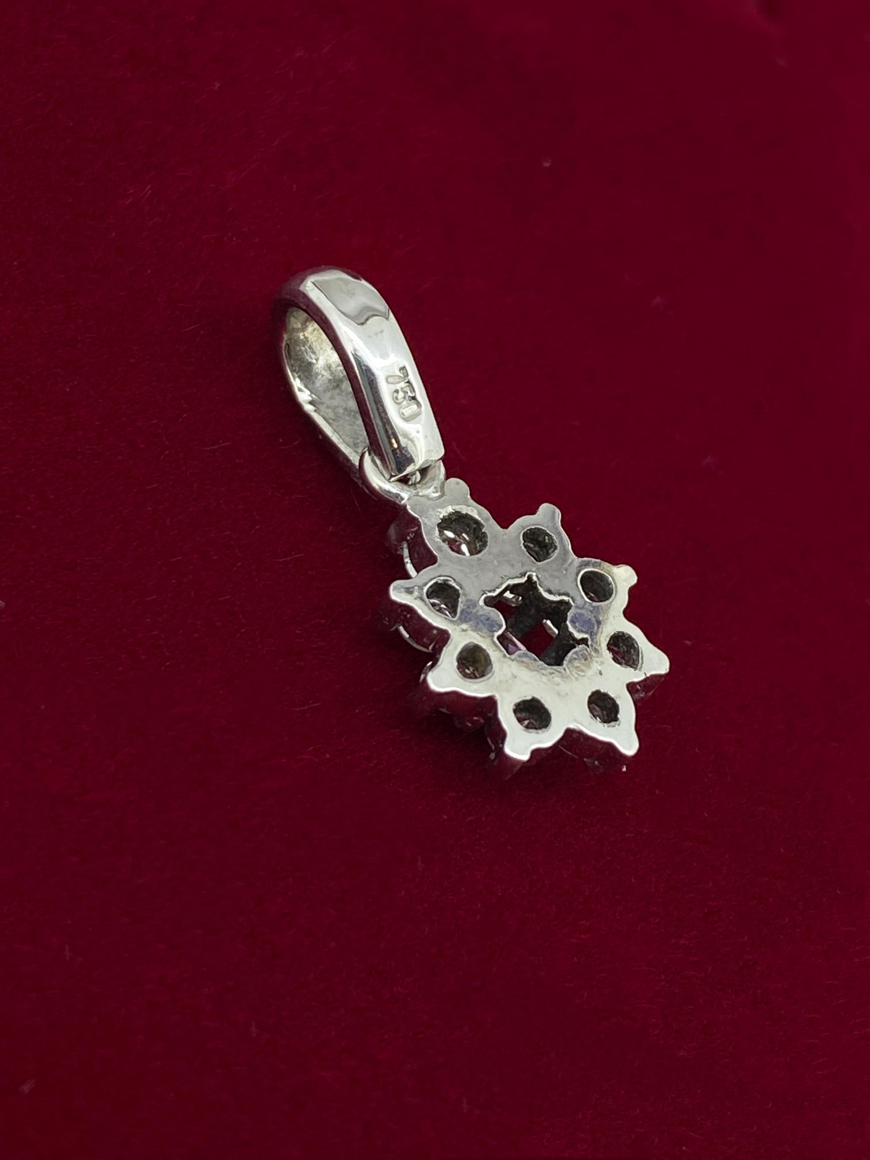 Collana Paspaley Diamond 18K con diamante naturale ovale Pink Diamond (3P) 0,20ct GSL in vendita 2