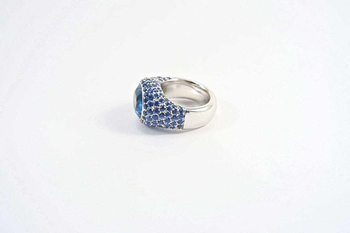 Pasquale Bruni 18 Karat White Gold Blue Sapphire and Blue Topaz Cocktail Ring In New Condition For Sale In Cosenza, Italia