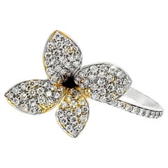 Pasquale Bruni 18 Karat White Gold Diamond Petit Garden Ring Size 6.5