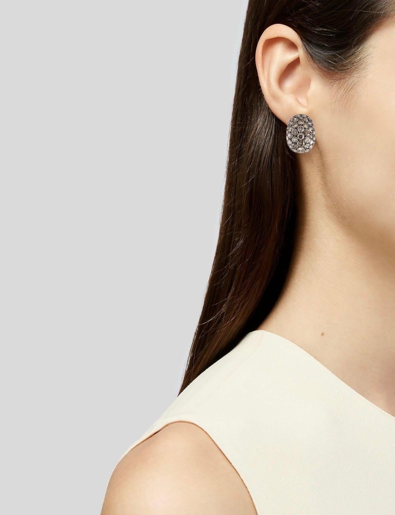 Round Cut Pasquale Bruni 18k 20.14ctw Diamond Dome Earclips For Sale