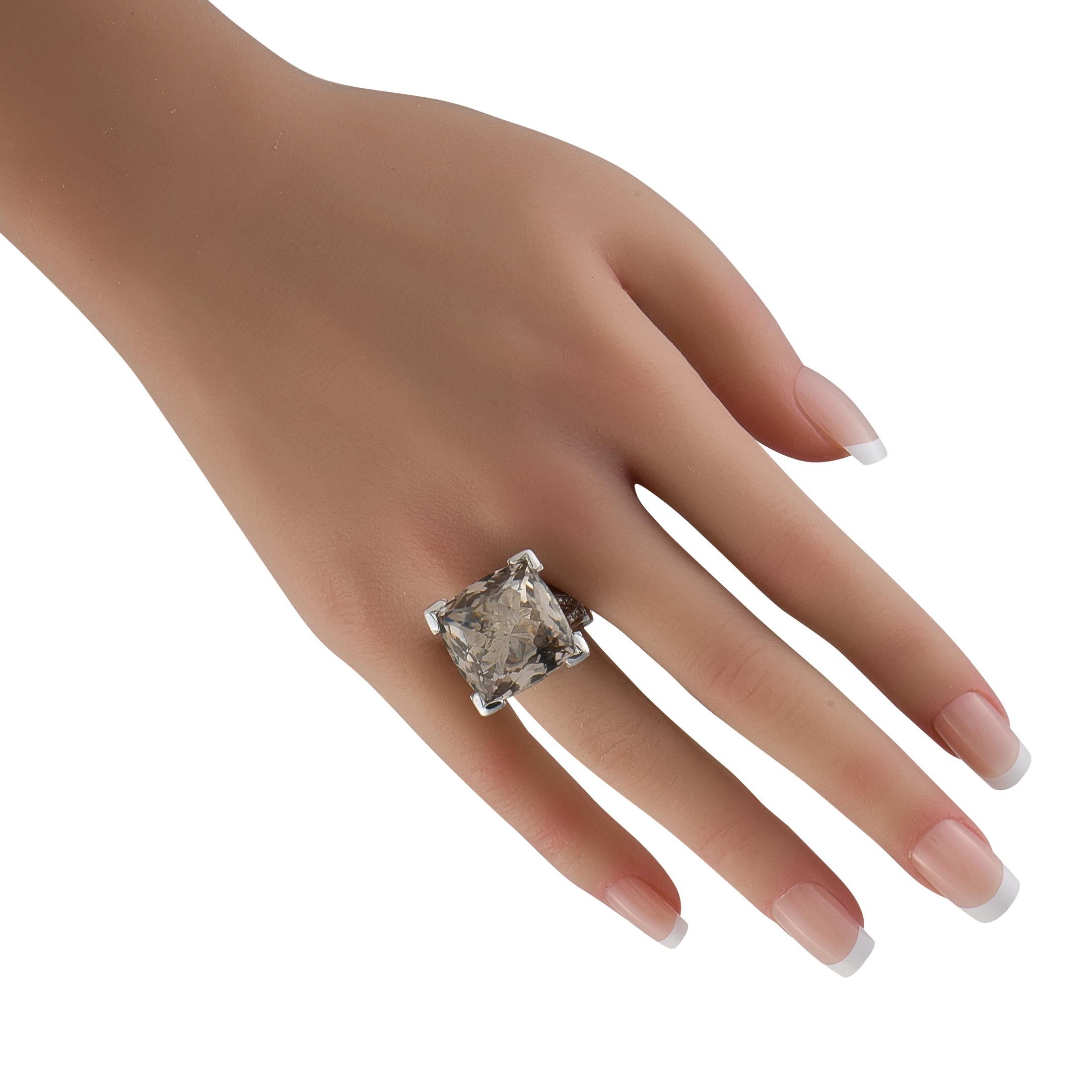 Round Cut Pasquale Bruni 18K White Gold 1.10ct Diamond and Smoky Quartz Eiffel Tower Ring For Sale