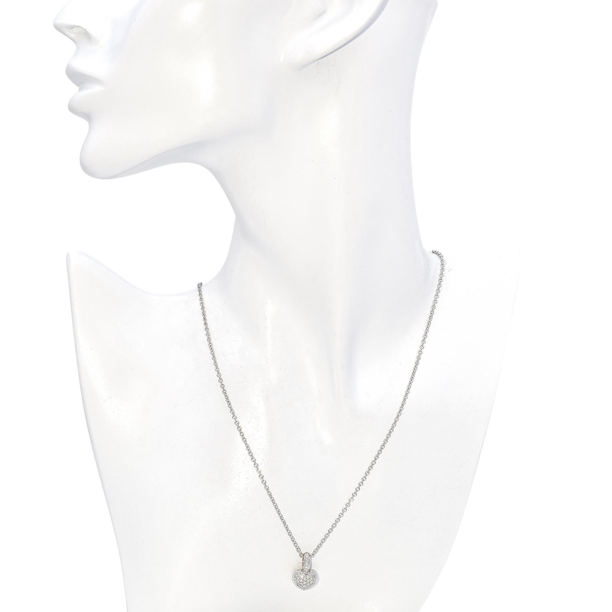 Contemporary Pasquale Bruni 18K White Gold Pavé Diamond Heart Pendant Necklace For Sale