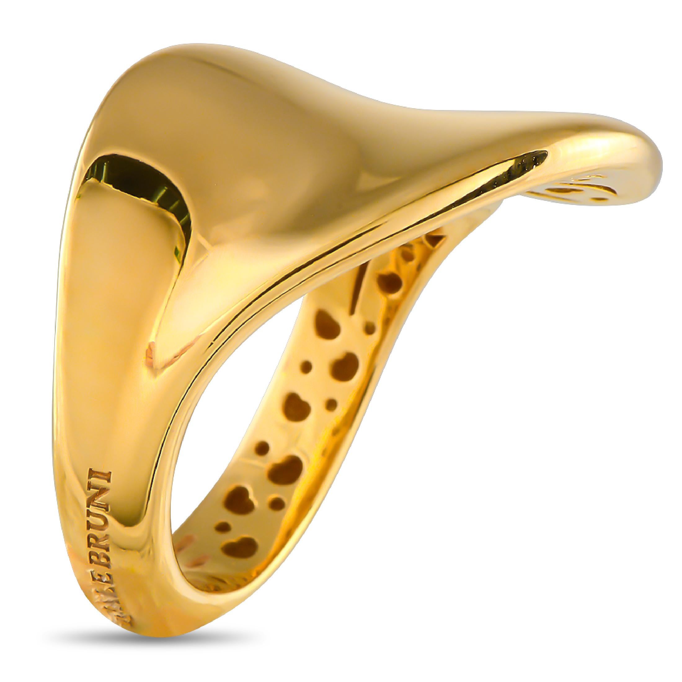 A creation of Italian luxury jewelry brand, Pasquale Bruni, this statement ring whispers refinement with its bold yet minimalist style. It is fashioned from polished 18K yellow gold and features a shapely contour that ends in a graceful leaf-shaped