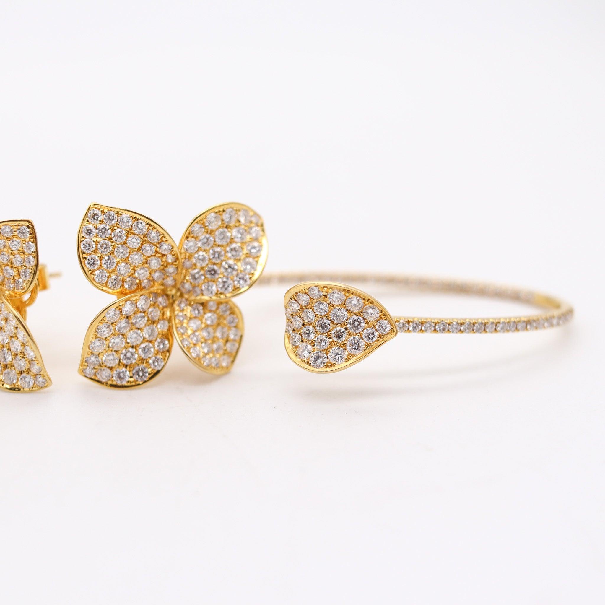 Brilliant Cut PASQUALE BRUNI Garden Flowers Hoop Earrings In 18Kt Gold With 5.40 Ctw Diamonds