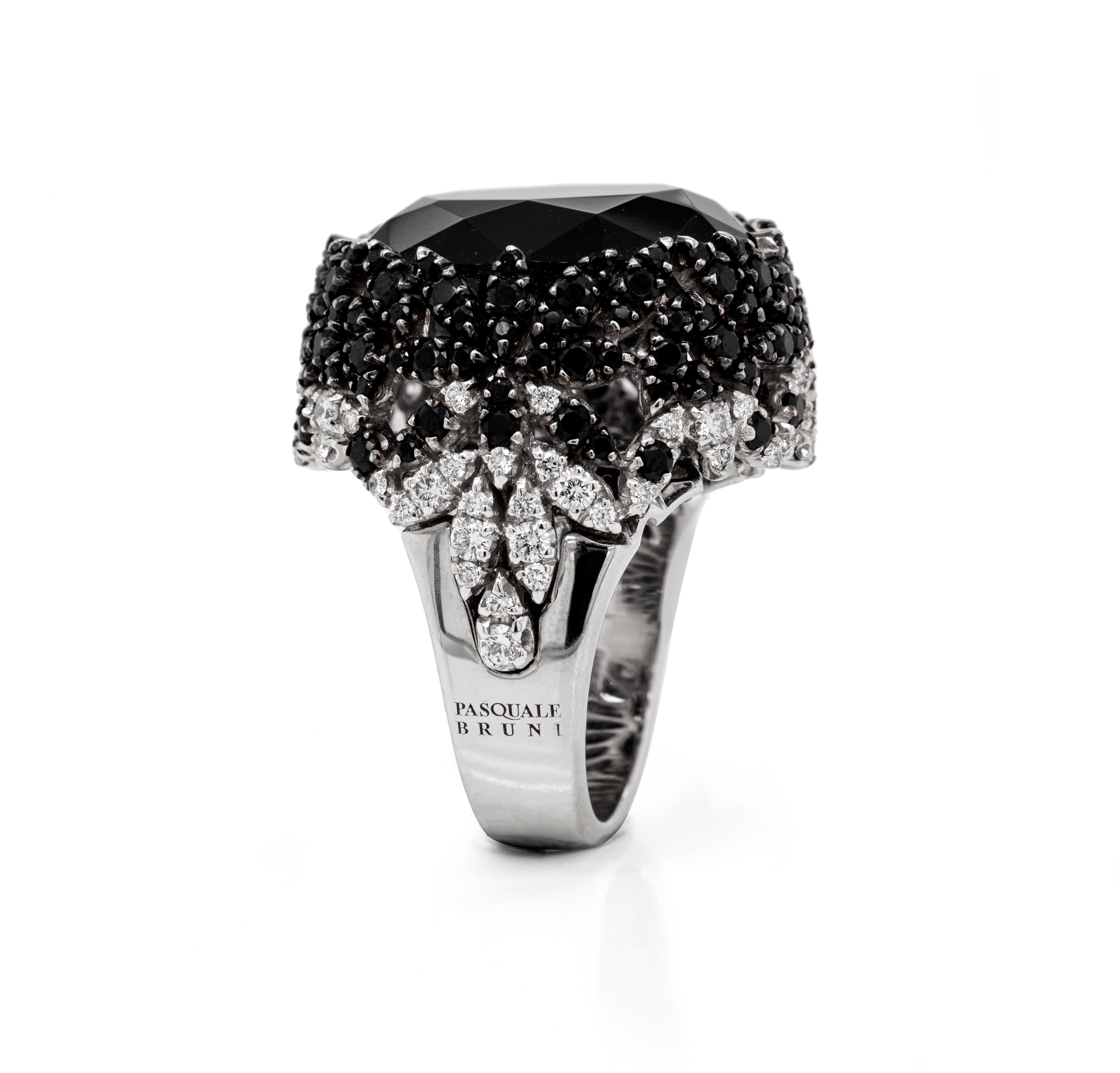 Modern Pasquale Bruni 'Ghirlanda' Onyx, Black Spinel and Diamond 18K White Gold Ring For Sale