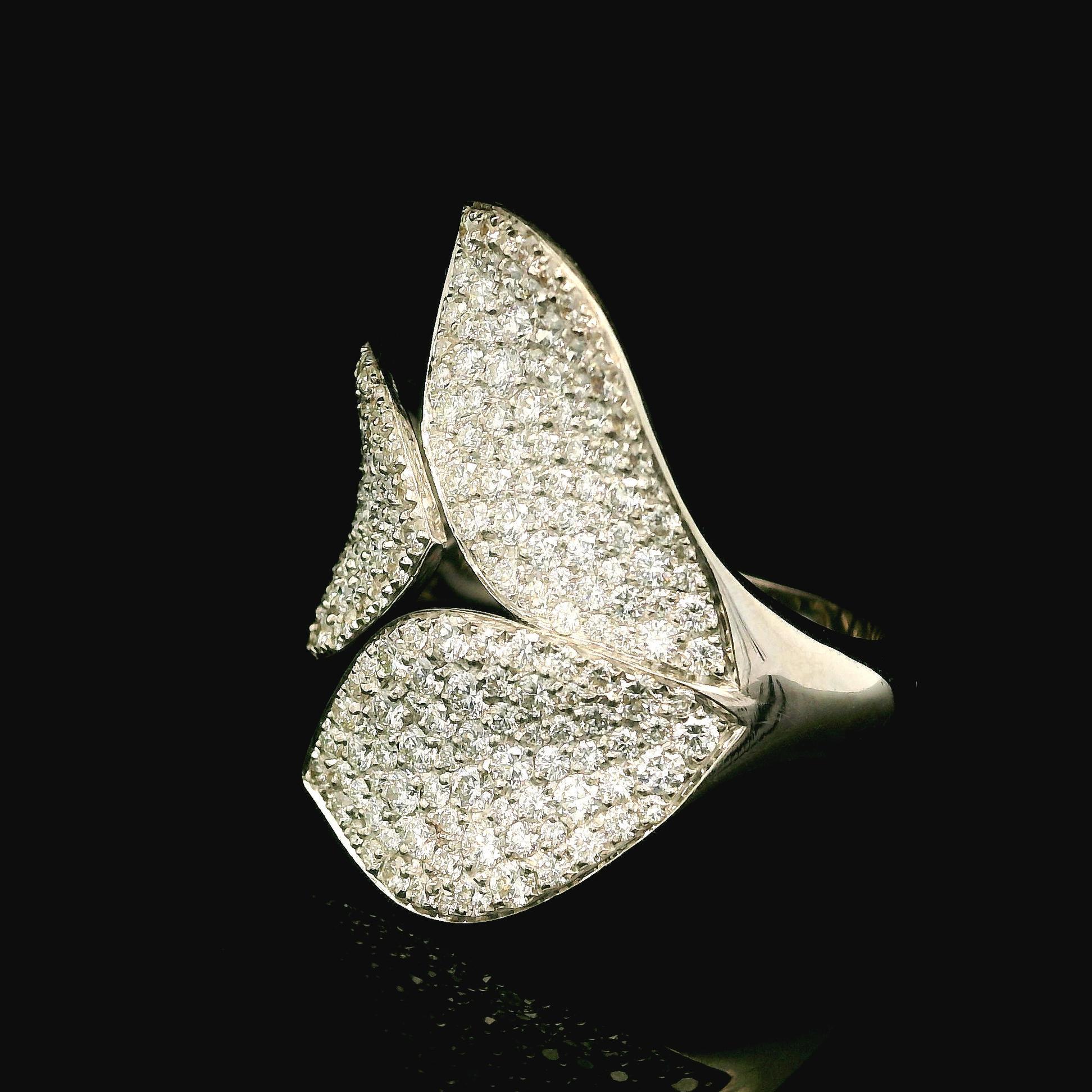 Pasquale Bruni Giradini Garden 18k White Gold 2.15ctw Pave Diamond Flower Ring 2