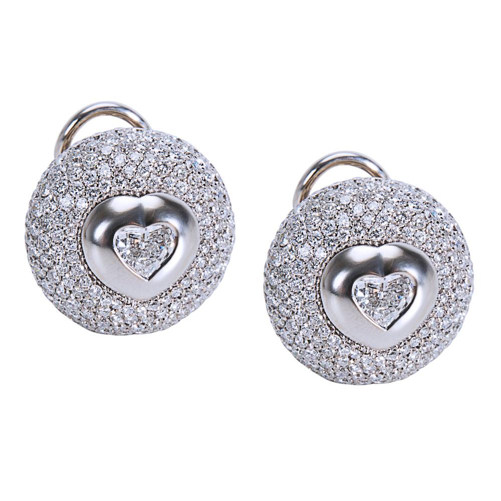 Modern Pasquale Bruni Pave Diamond Heart Center Button Earrings in 18K Gold 4.79 Carats