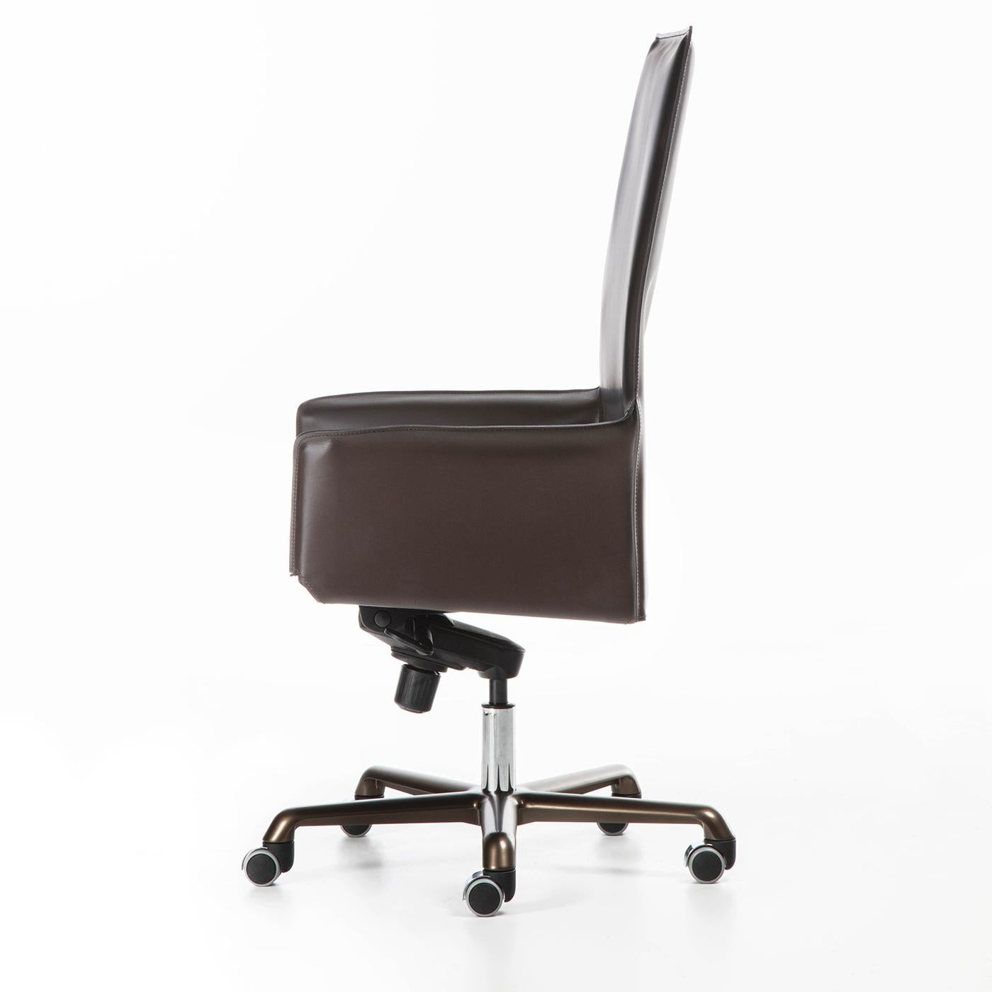 Italian Pasqualina Swivel President Chair by Grassi&Bianchi and RedCreative For Sale