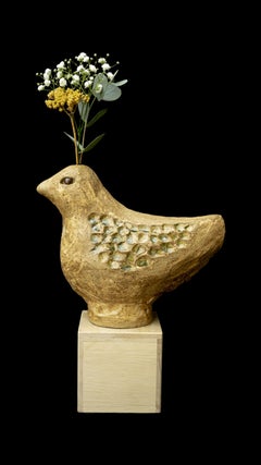 Vase oiseau sculptural en céramique Passarinho par Studio Mano