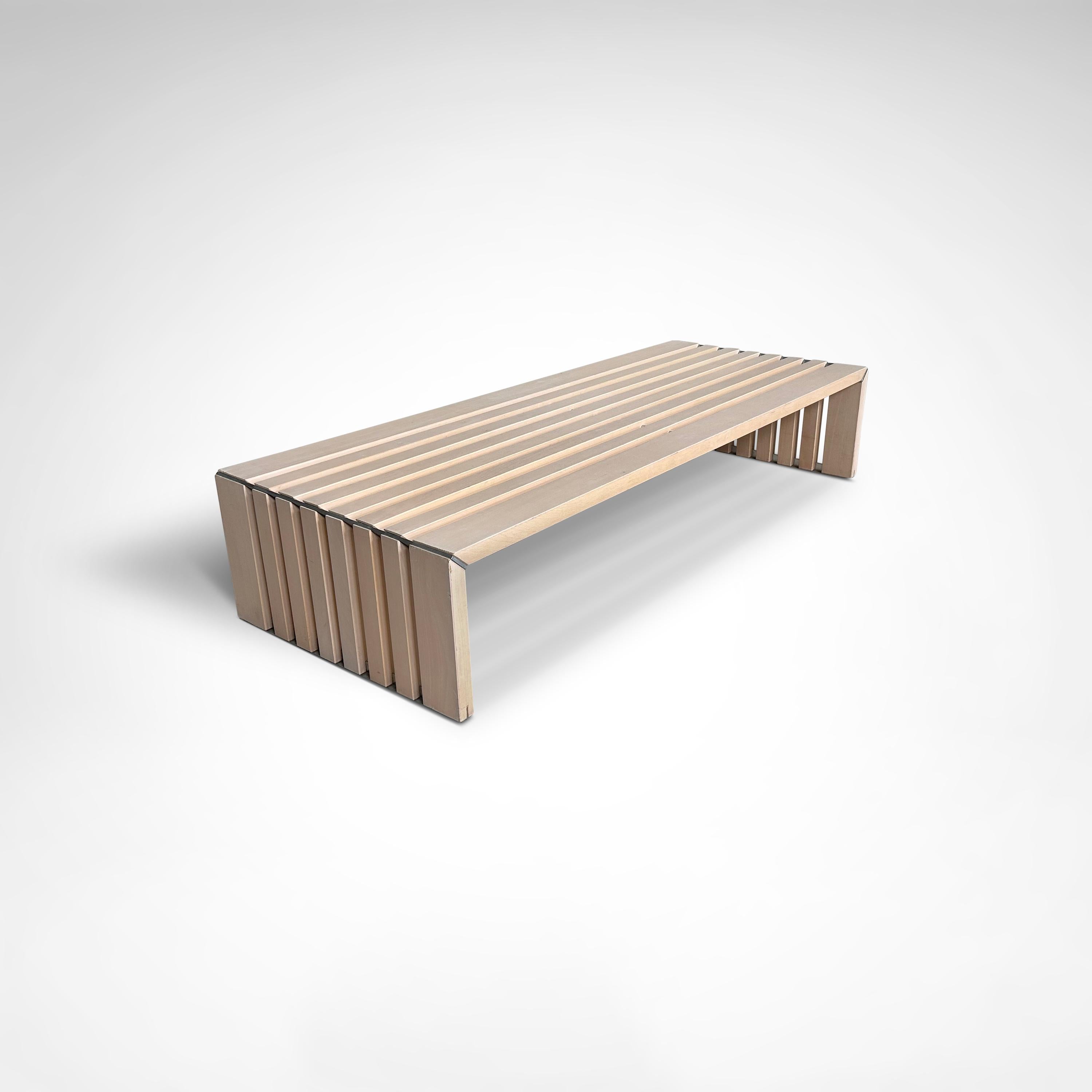 A rare slatted “Passe Partout” bench by the Dutch designer Walter Antonis for Arspect. This bench came from the Passe Partout series of Antonis that consisted of multiple pieces.

A rare design and a good example of Dutch modernism; characterized by
