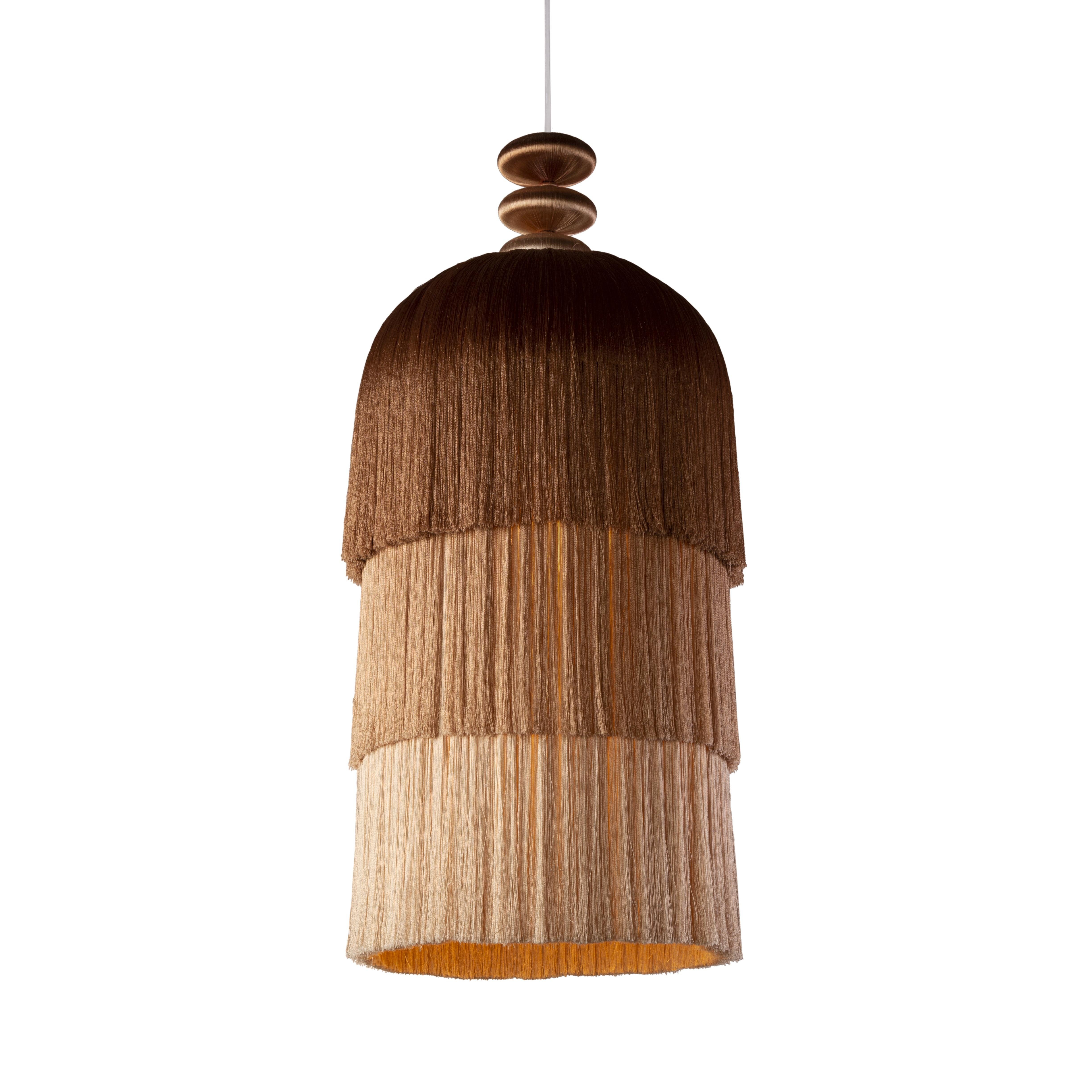 Egizio Passementerie artigianale con frange e nappe a sospensione - Grande in vendita
