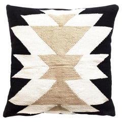 Housse de coussin en coton noir et blanc Passion